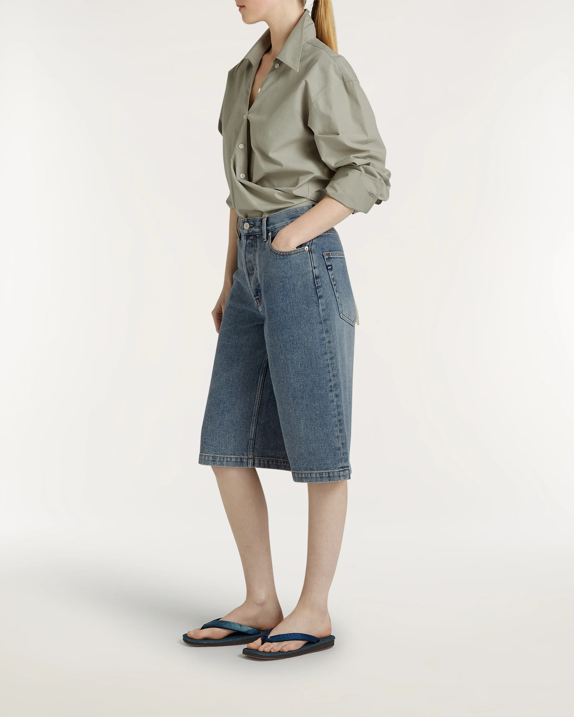 02-26-04-11-006-row3-2