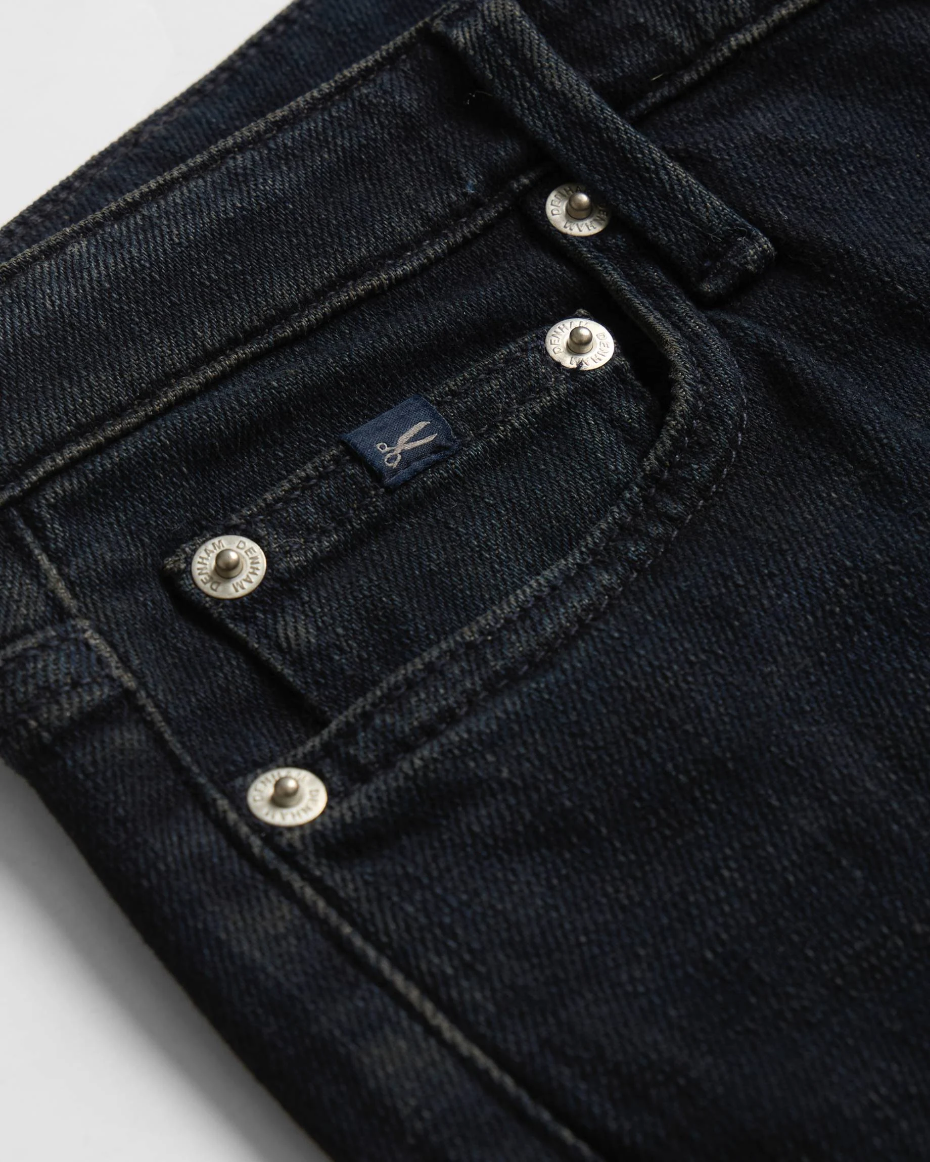 02-25-10-11-009-row3-1