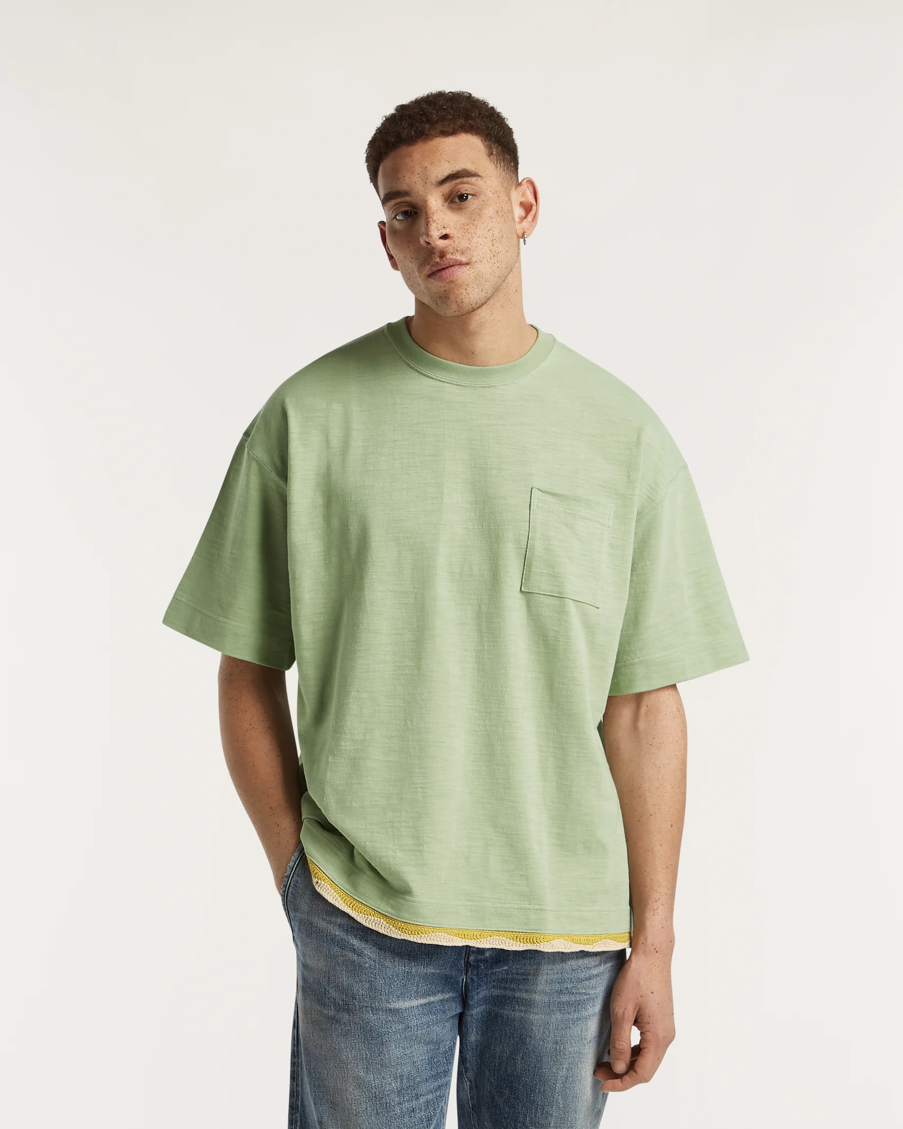 01-25-05-52-261-row2-2