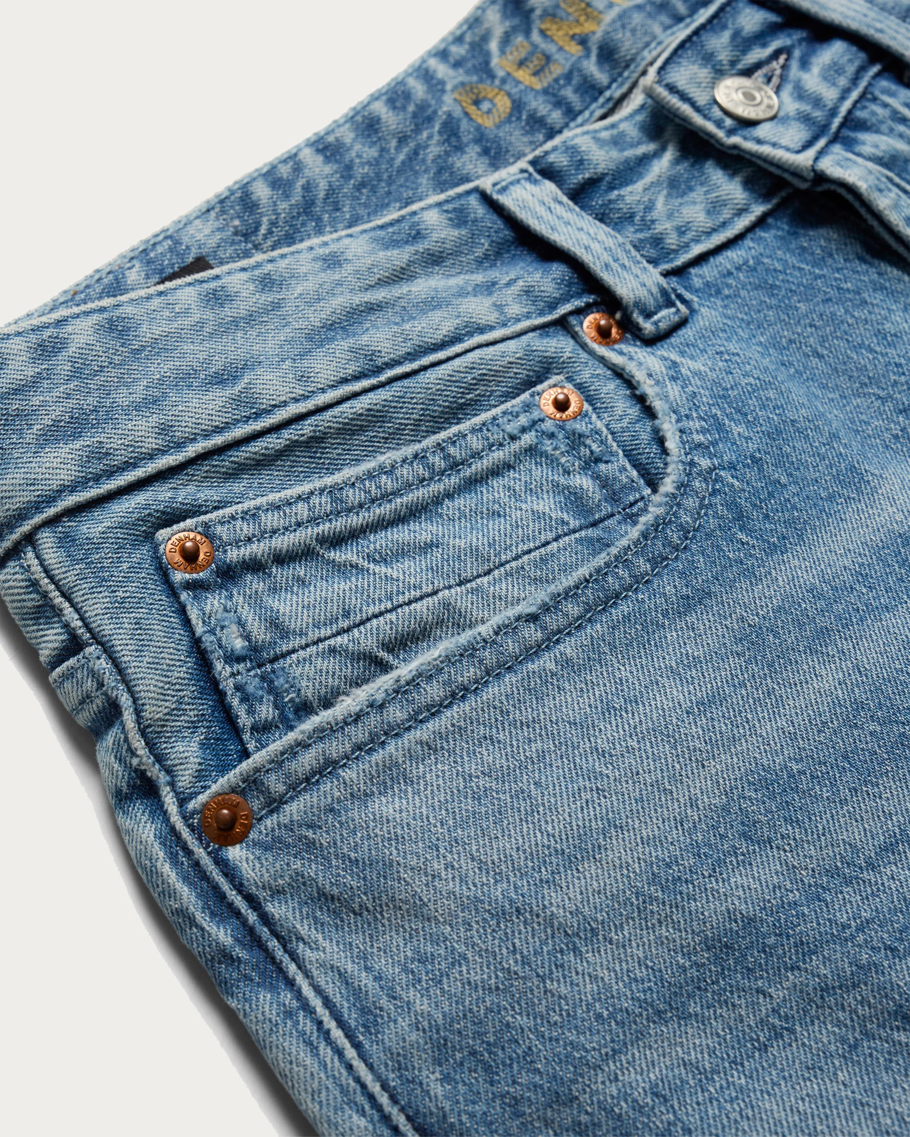 01-26-01-11-017-row3-1