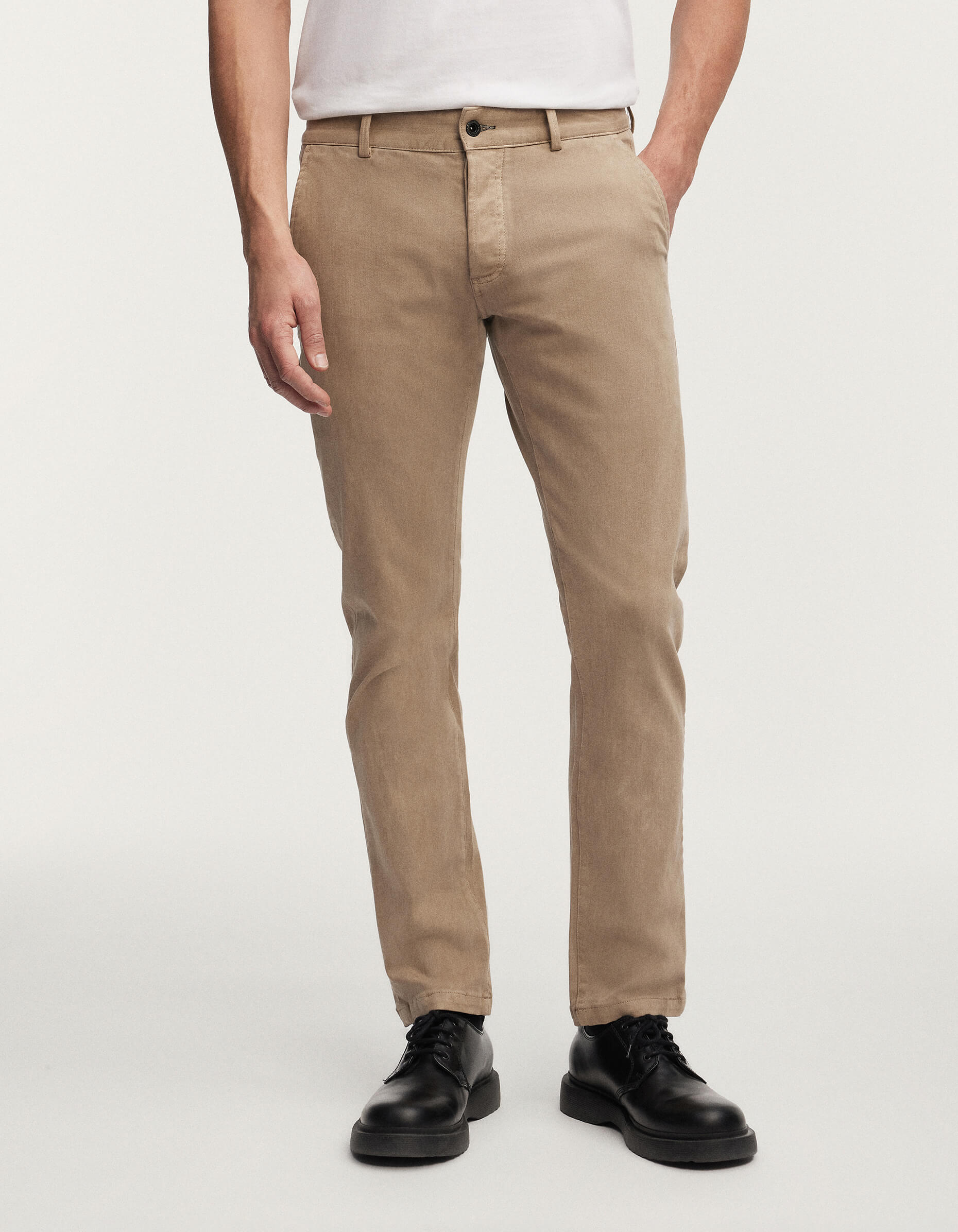 Men Trousers