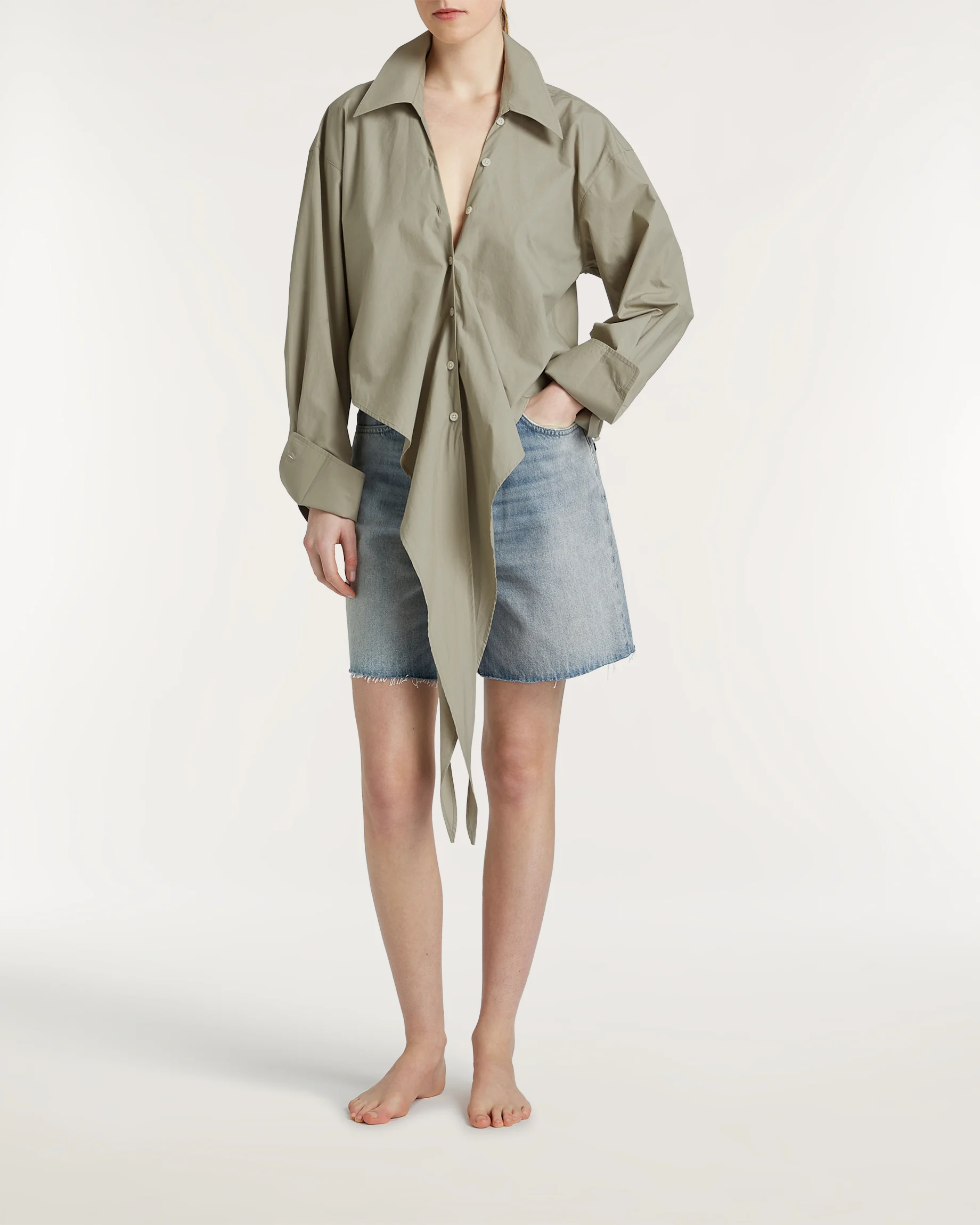 02-26-04-40-002-row1-2