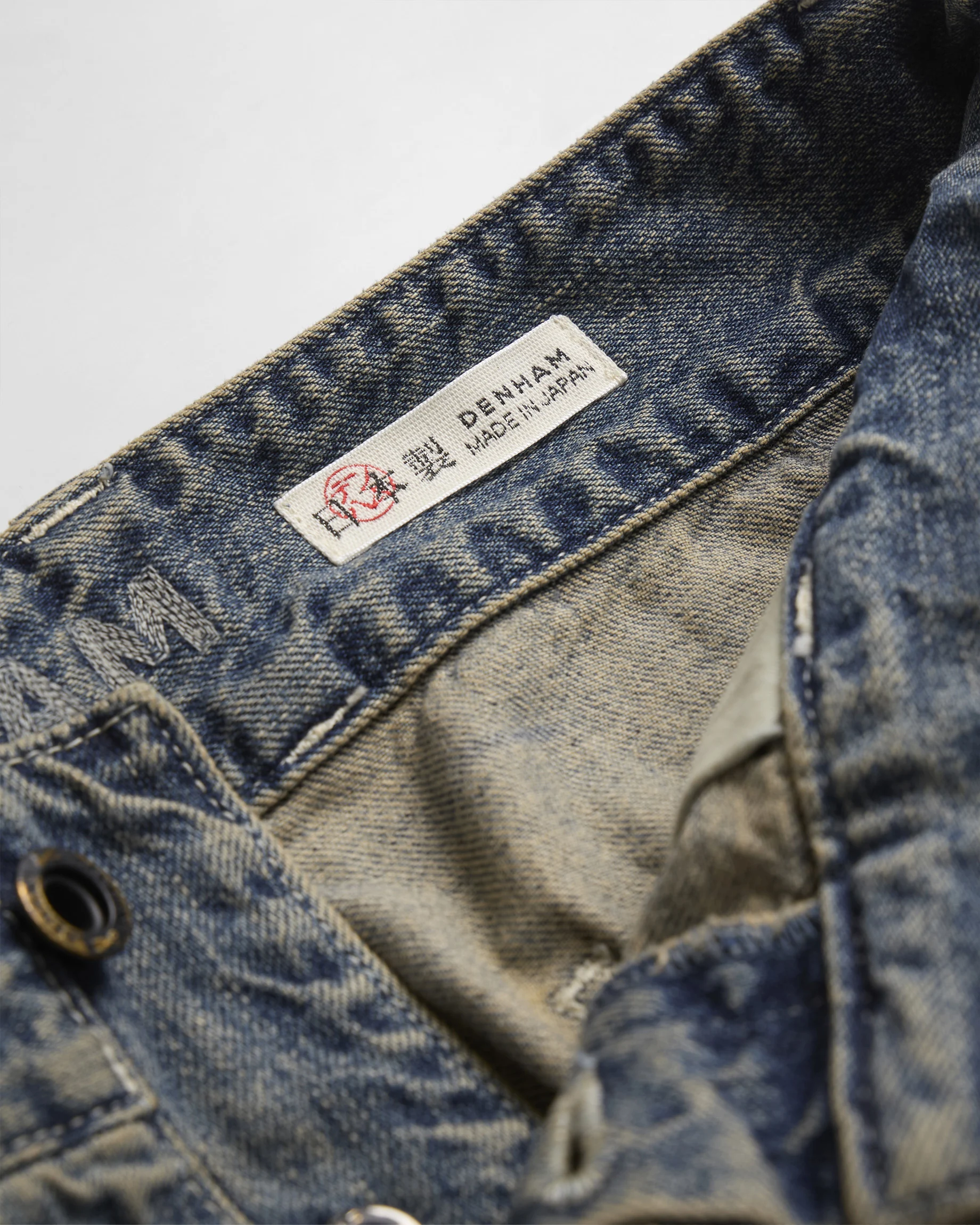 01-25-07-10-011-row2-2