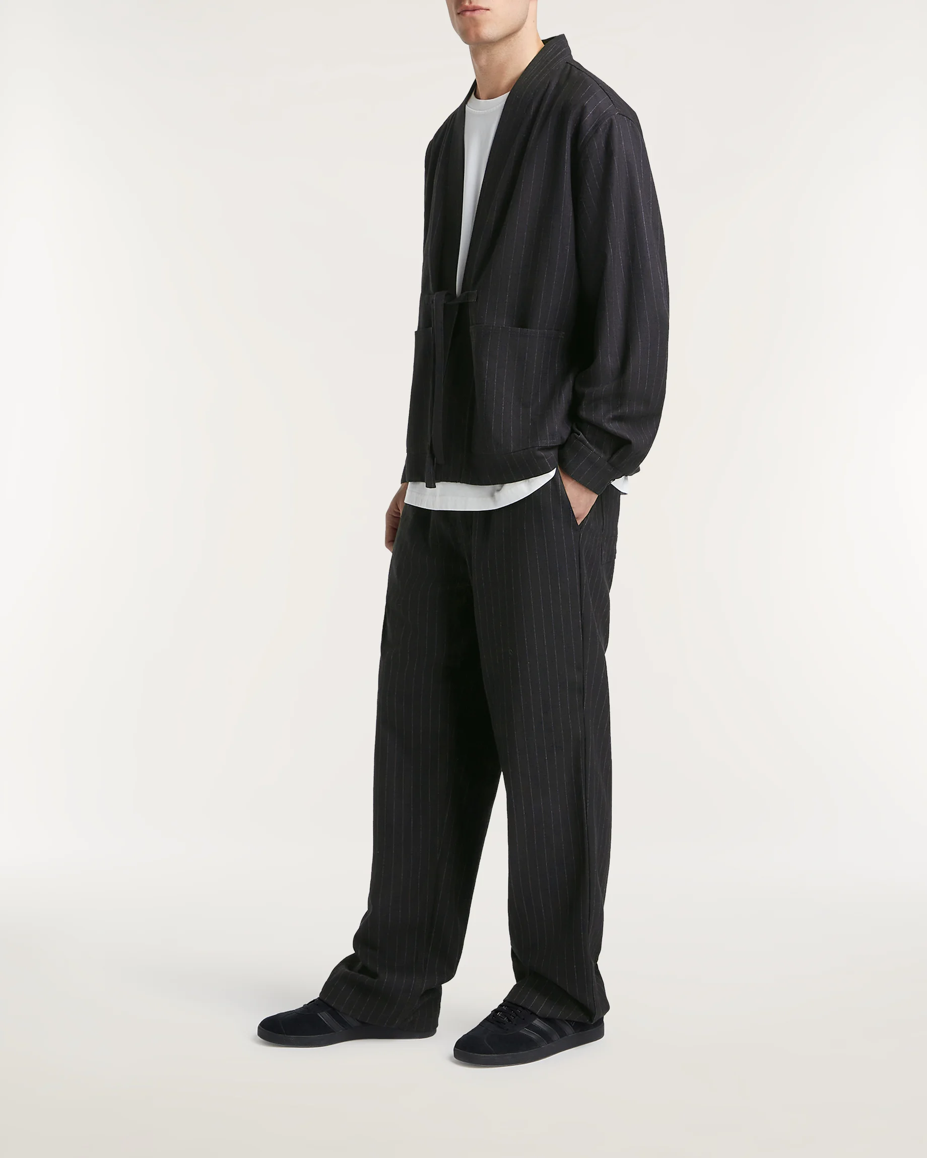 01-25-10-10-001-row3-2