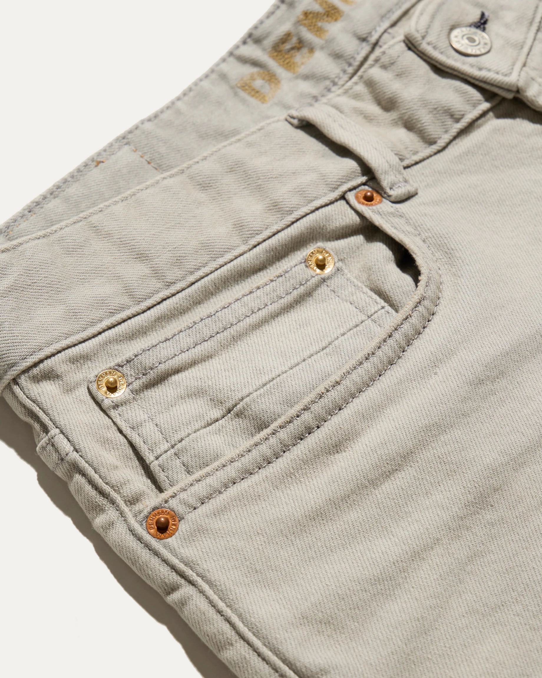 01-26-04-16-005-row3-1