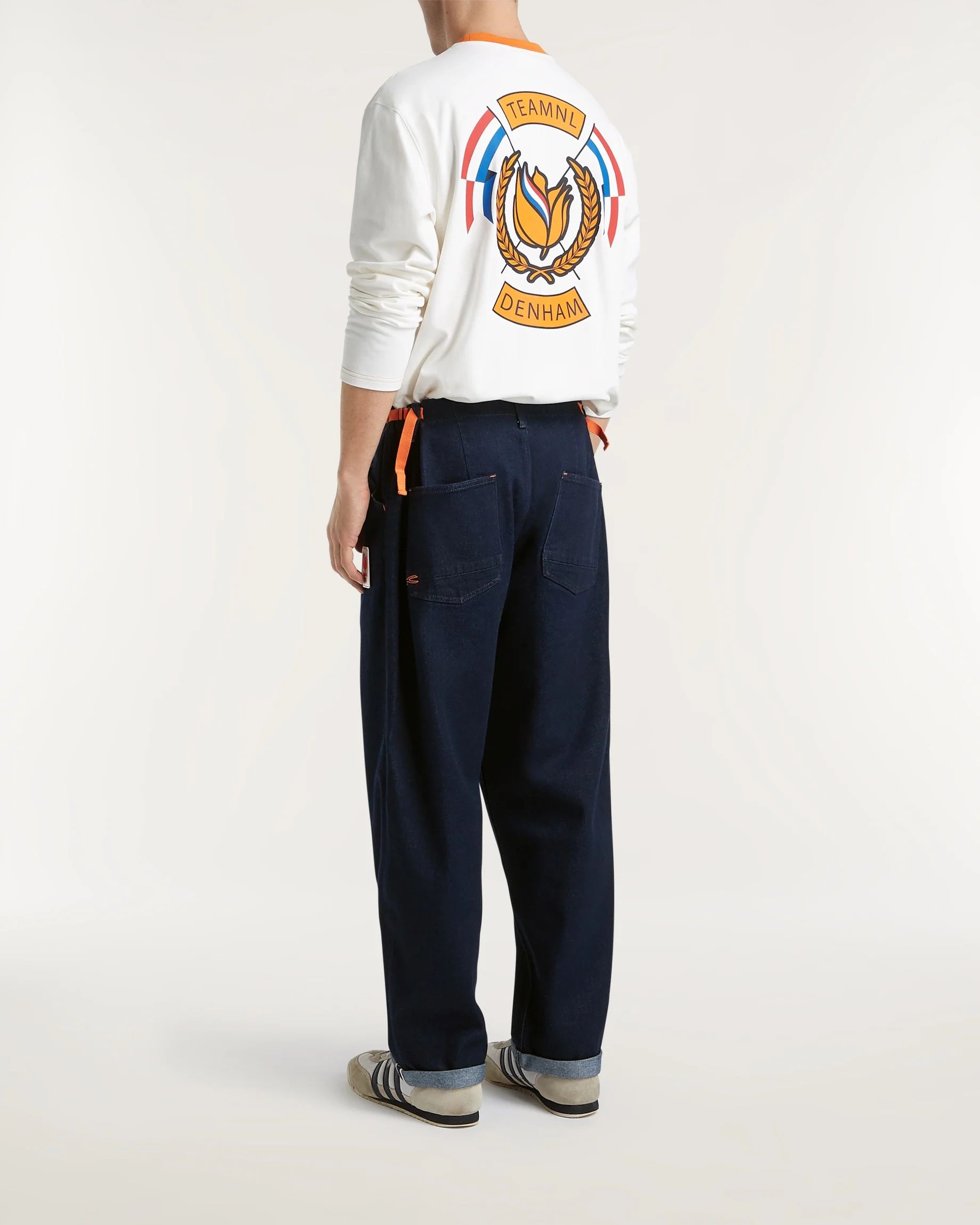 01-25-11-11-003-row2-2