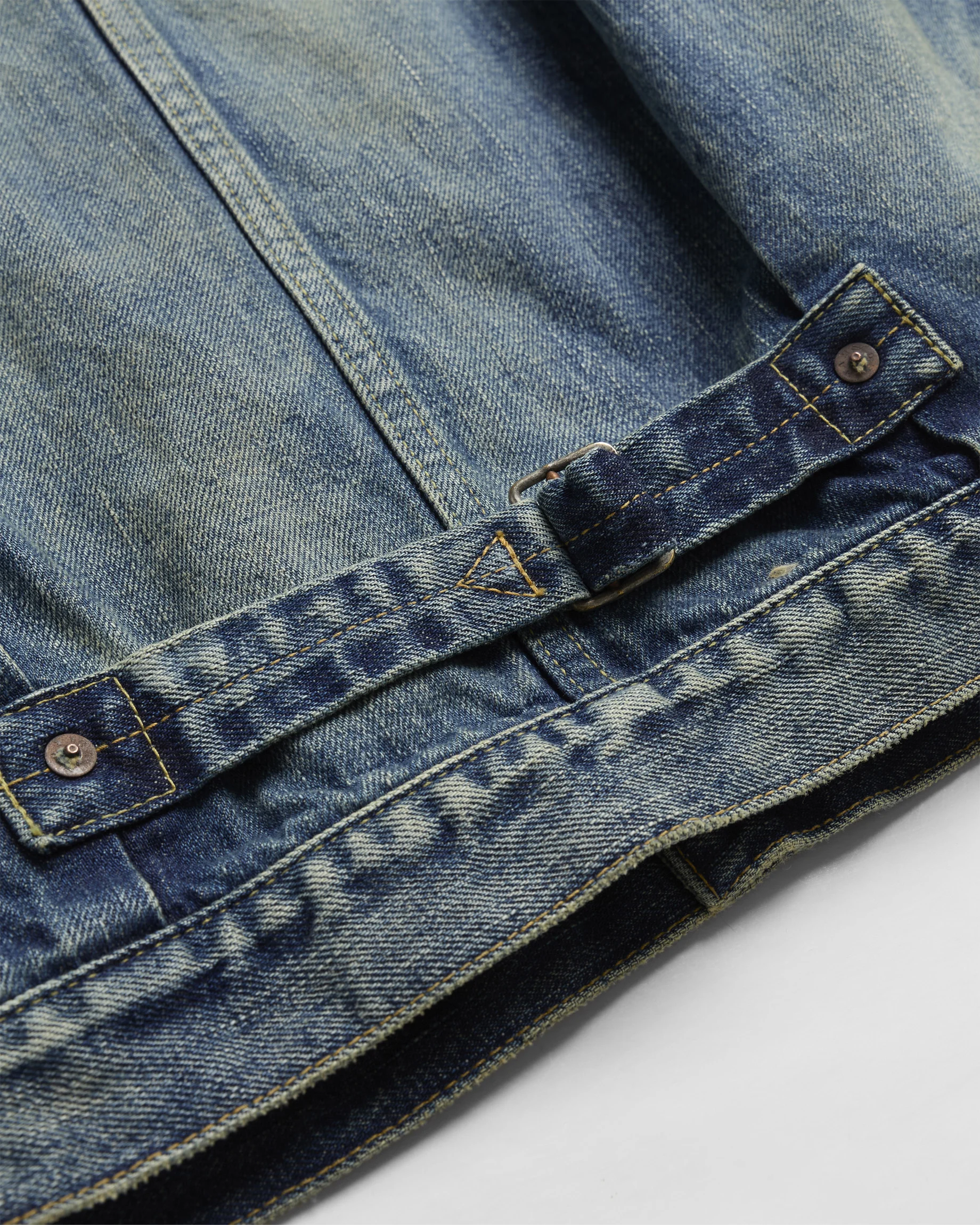 01-25-08-21-002-row2-2