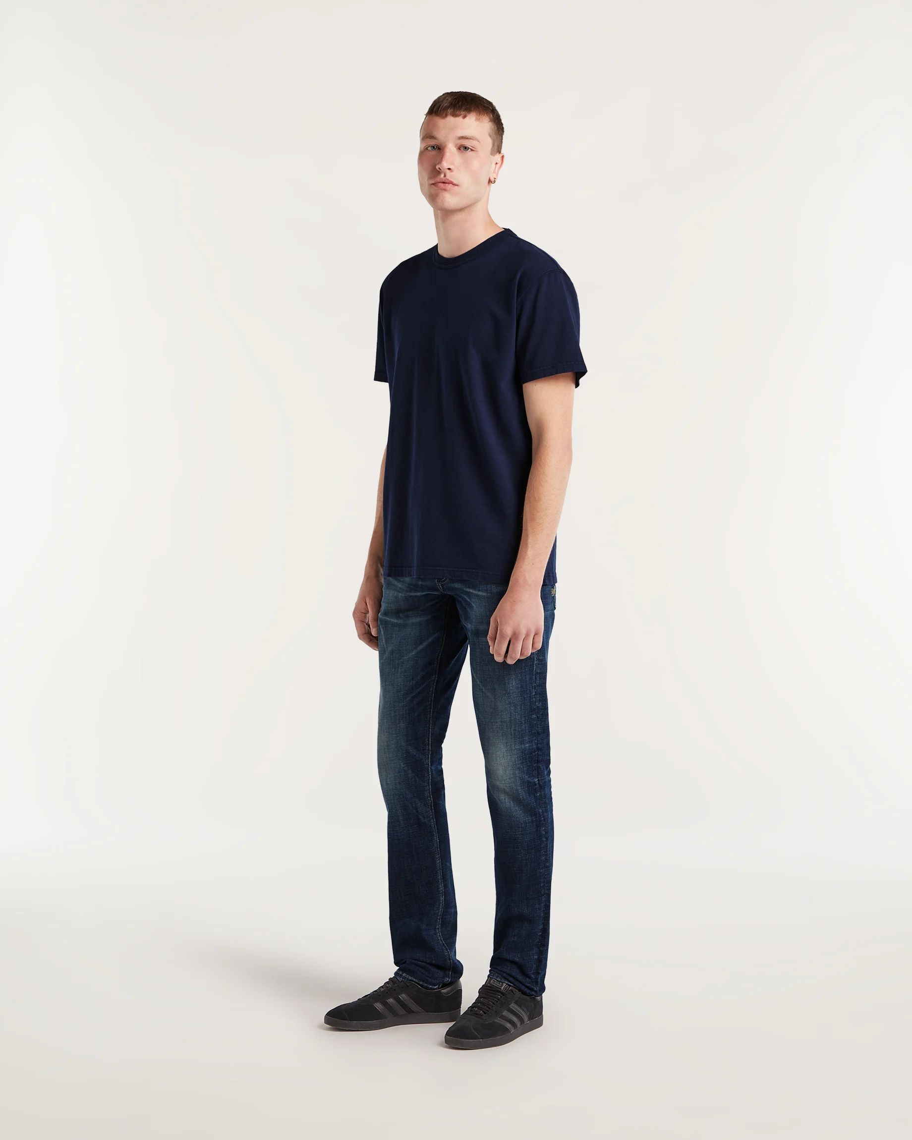 RAZOR DARK BLUE