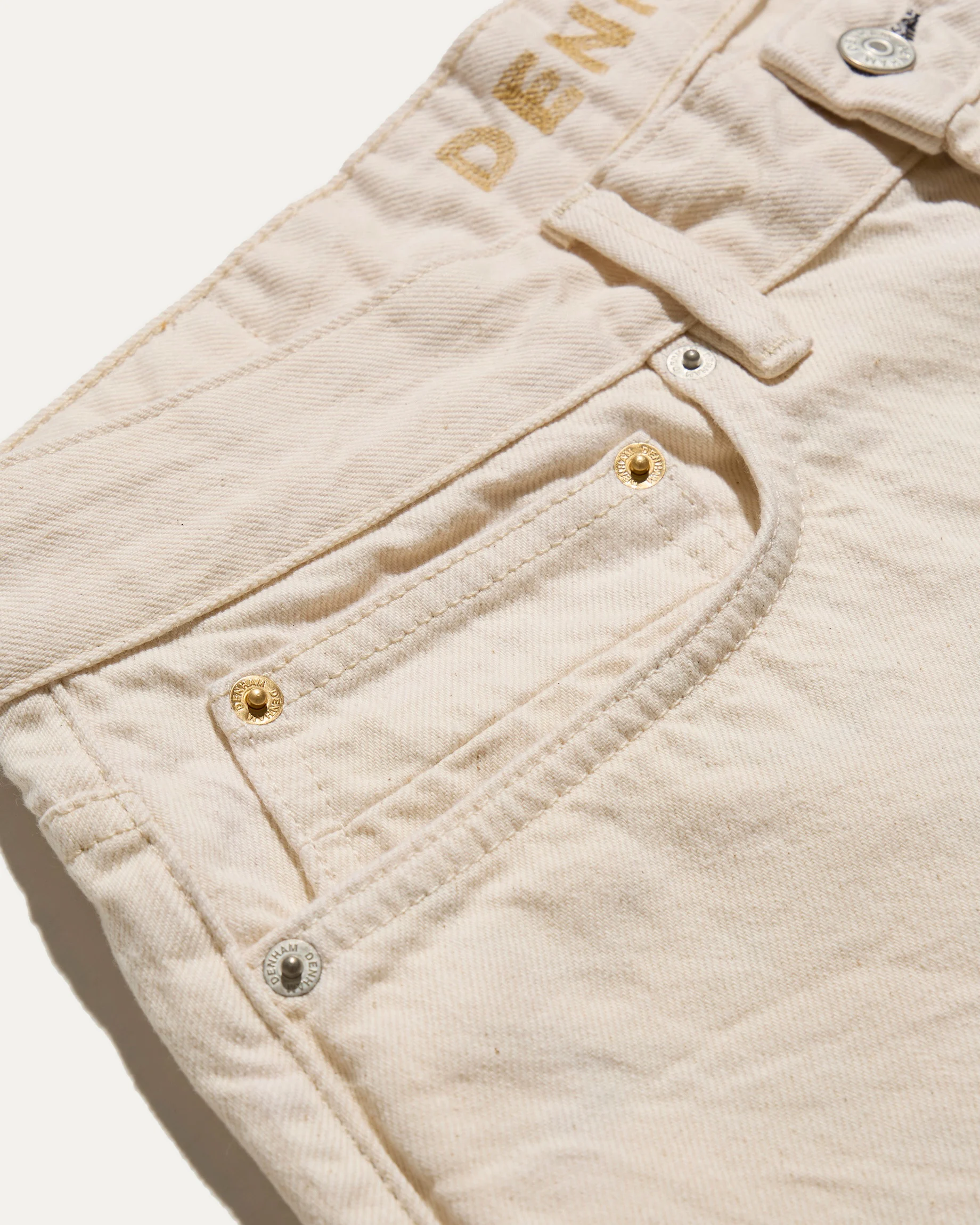 01-26-04-16-011-row3-1