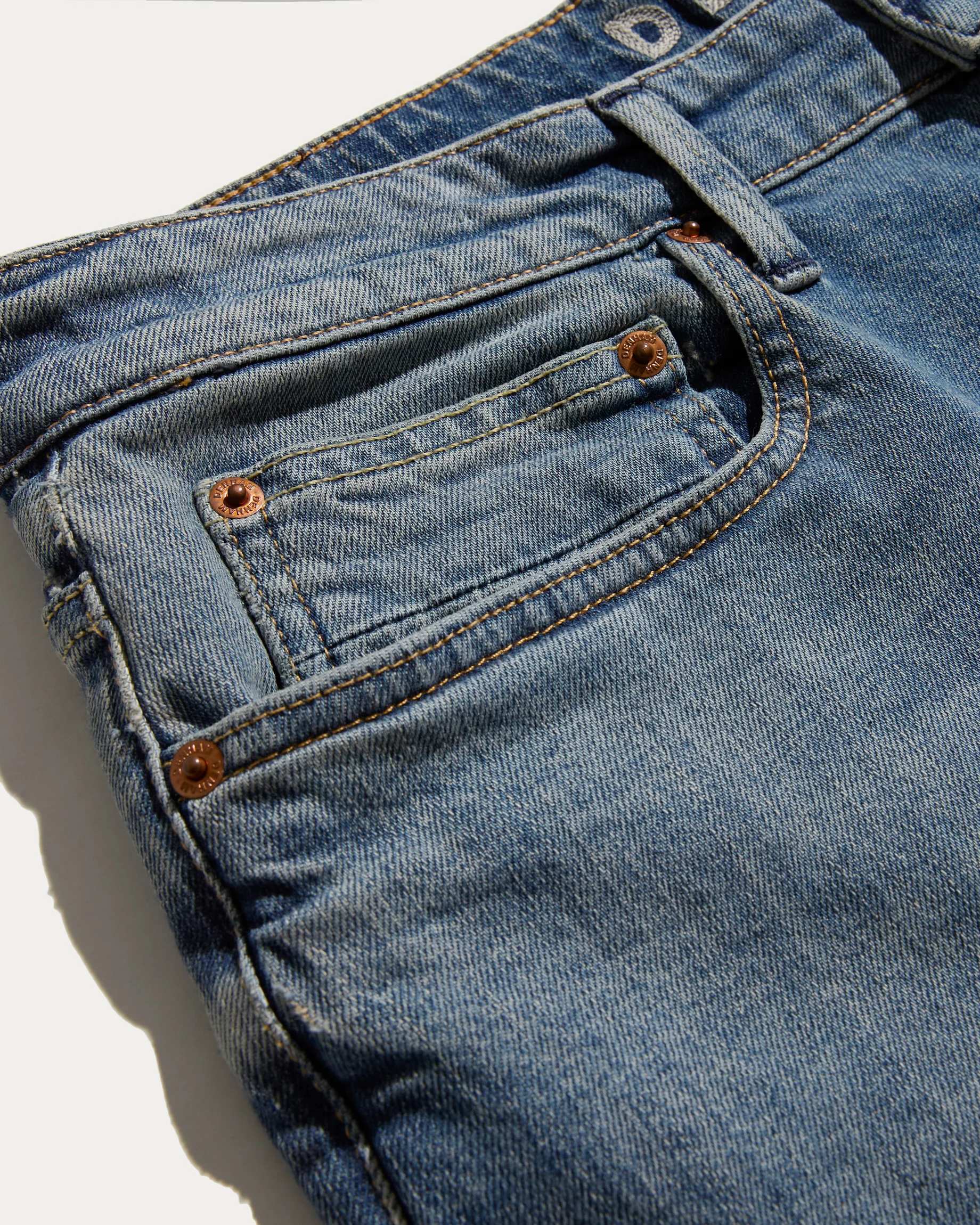 01-26-01-11-048-row3-1