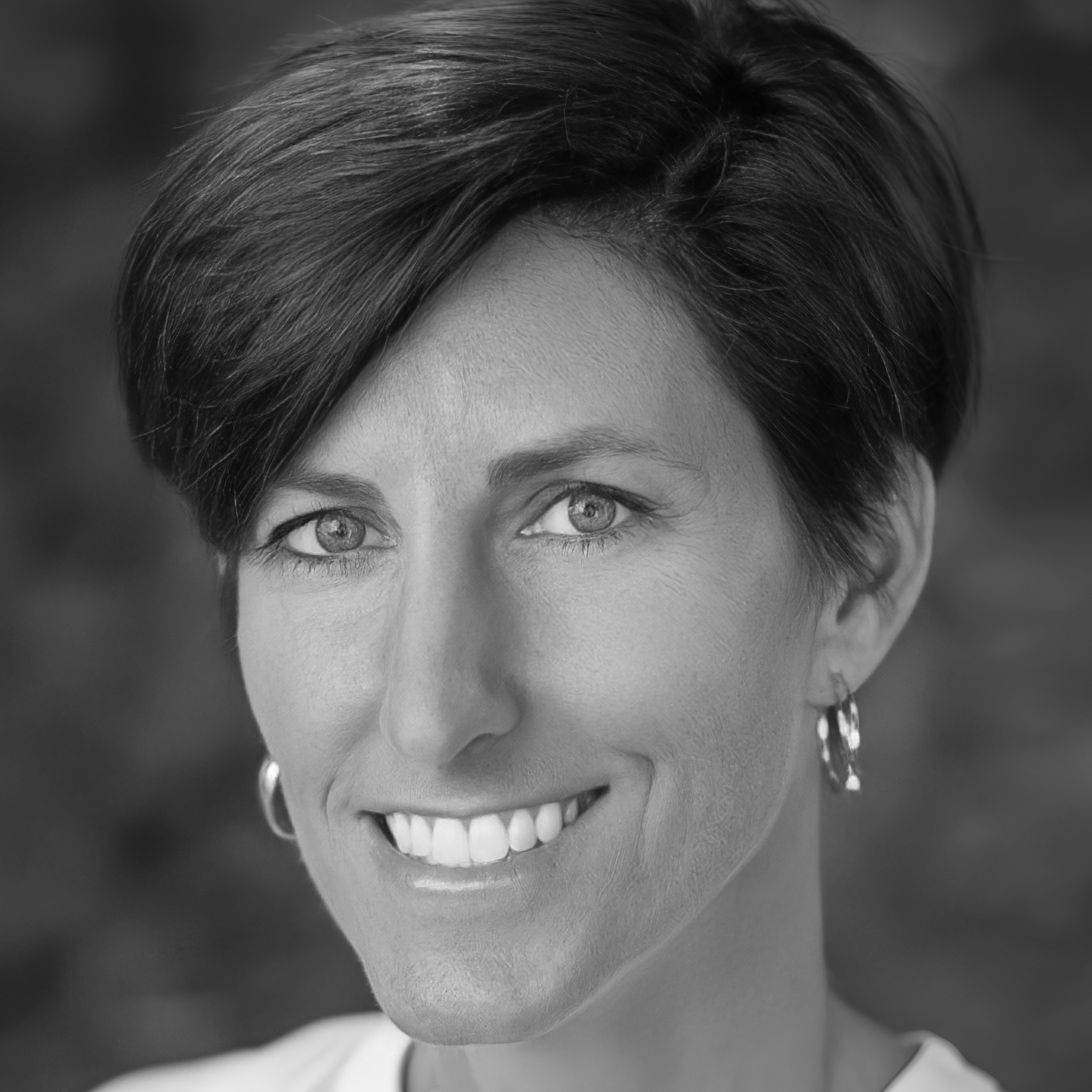 Susie Giordano bw square