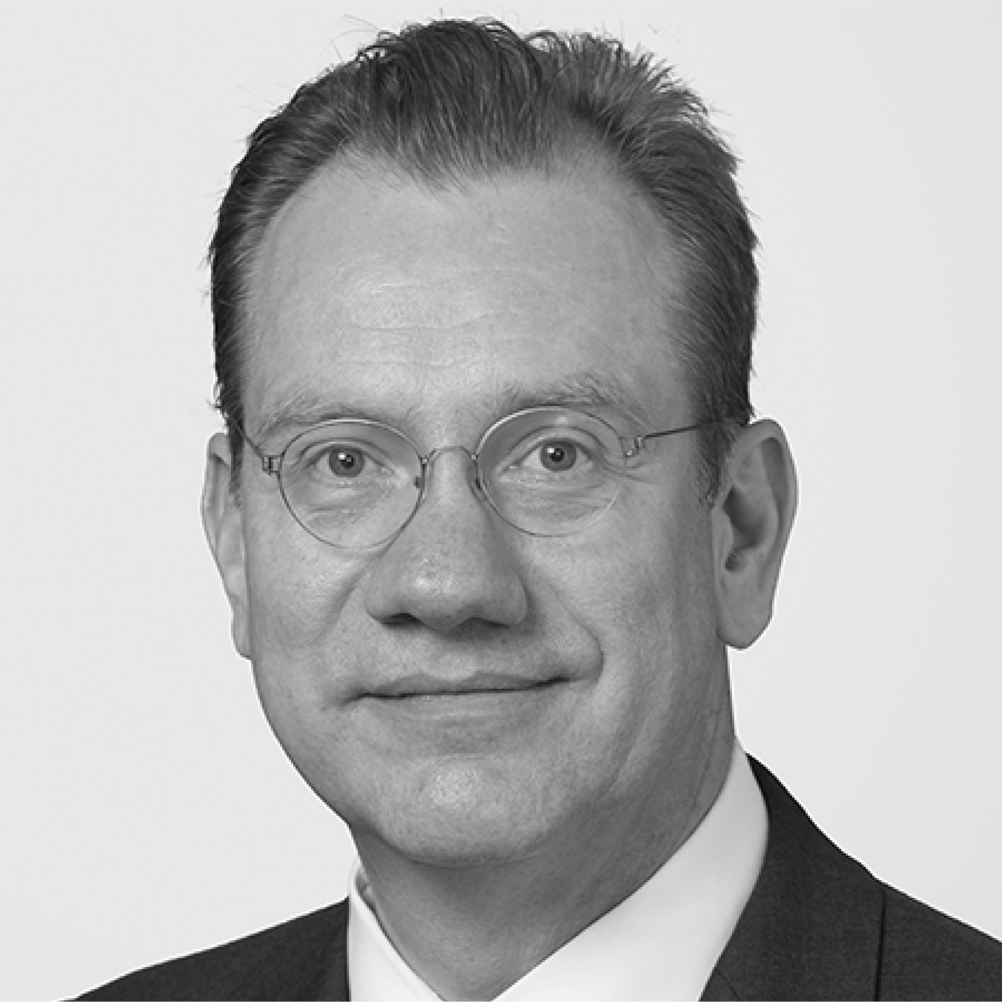 Manfred-Gabriel-bw-square