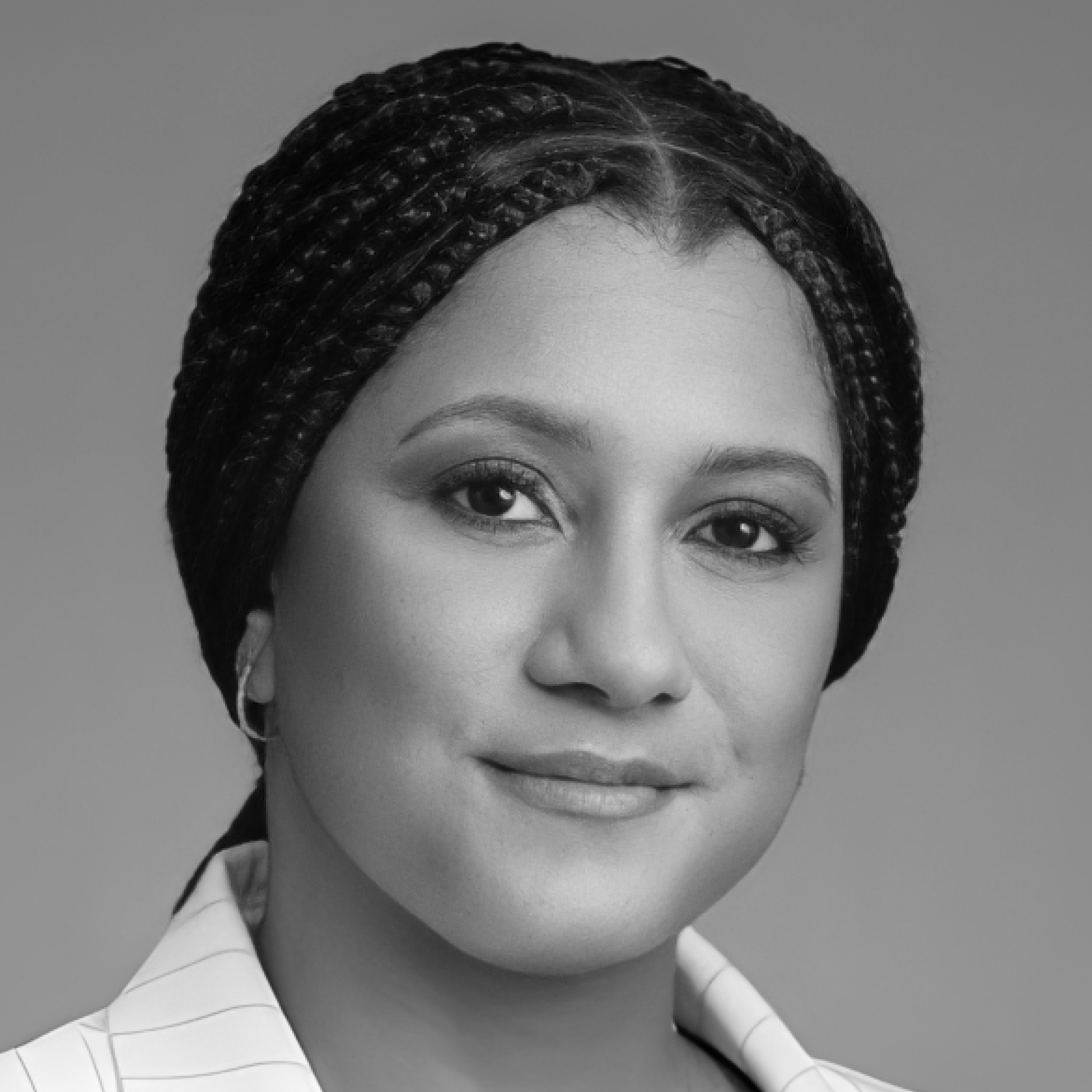 Honieh Udenka bw square