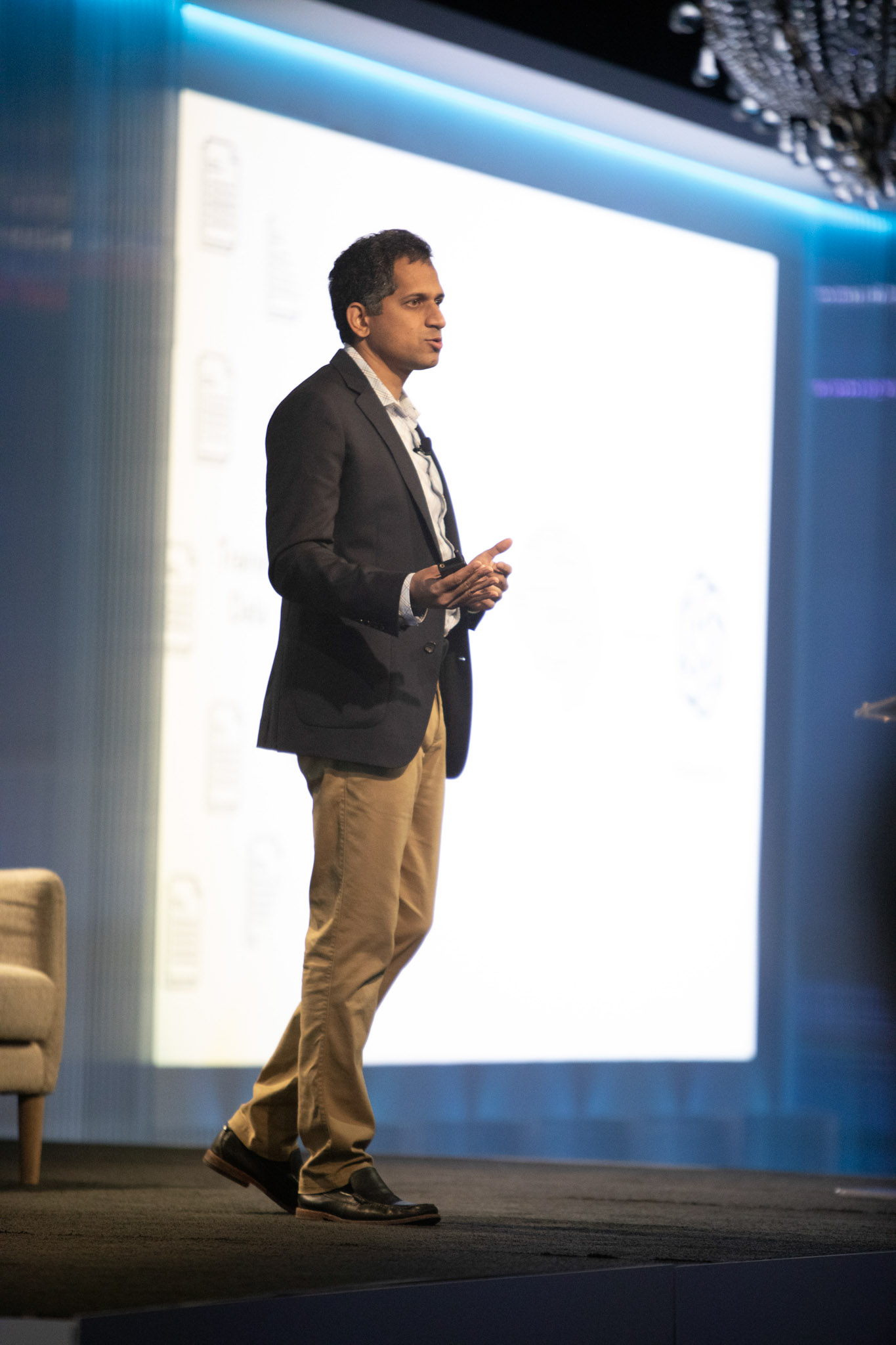 5 GenAI Takeaways From Leading Minds At Everlaw Summit ‘23