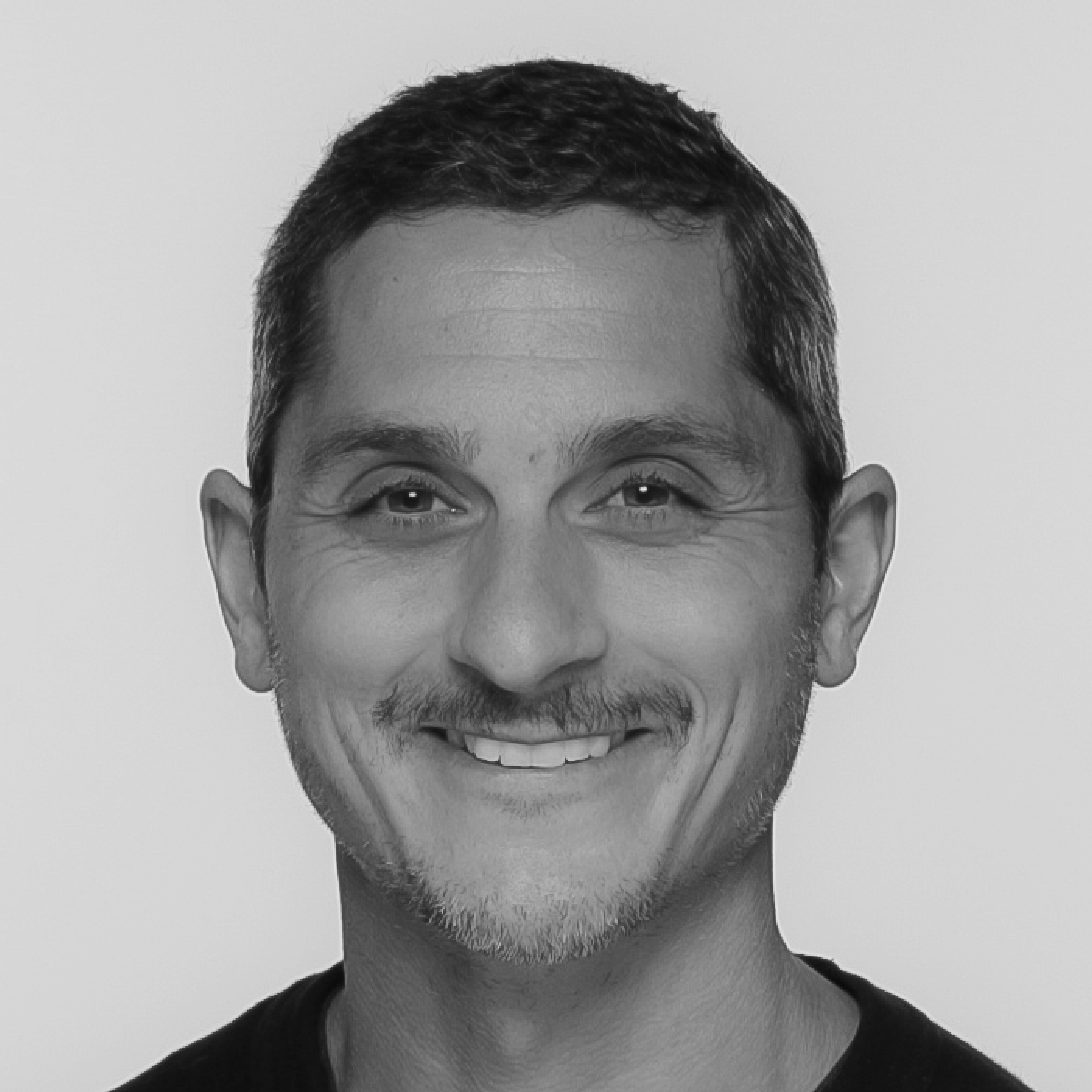 Alex-Hafez-bw-square