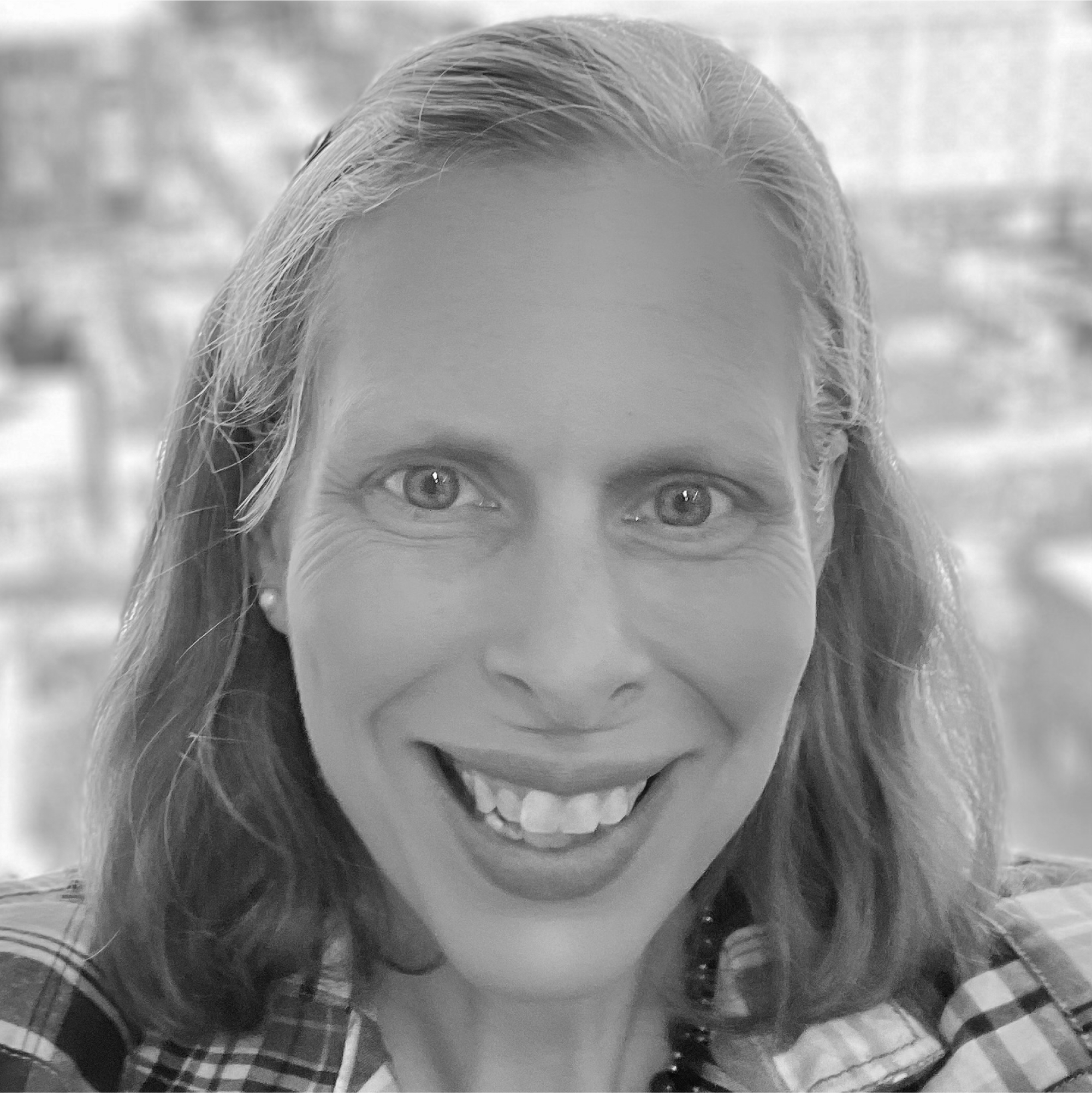 Jennifer Baumann bw square