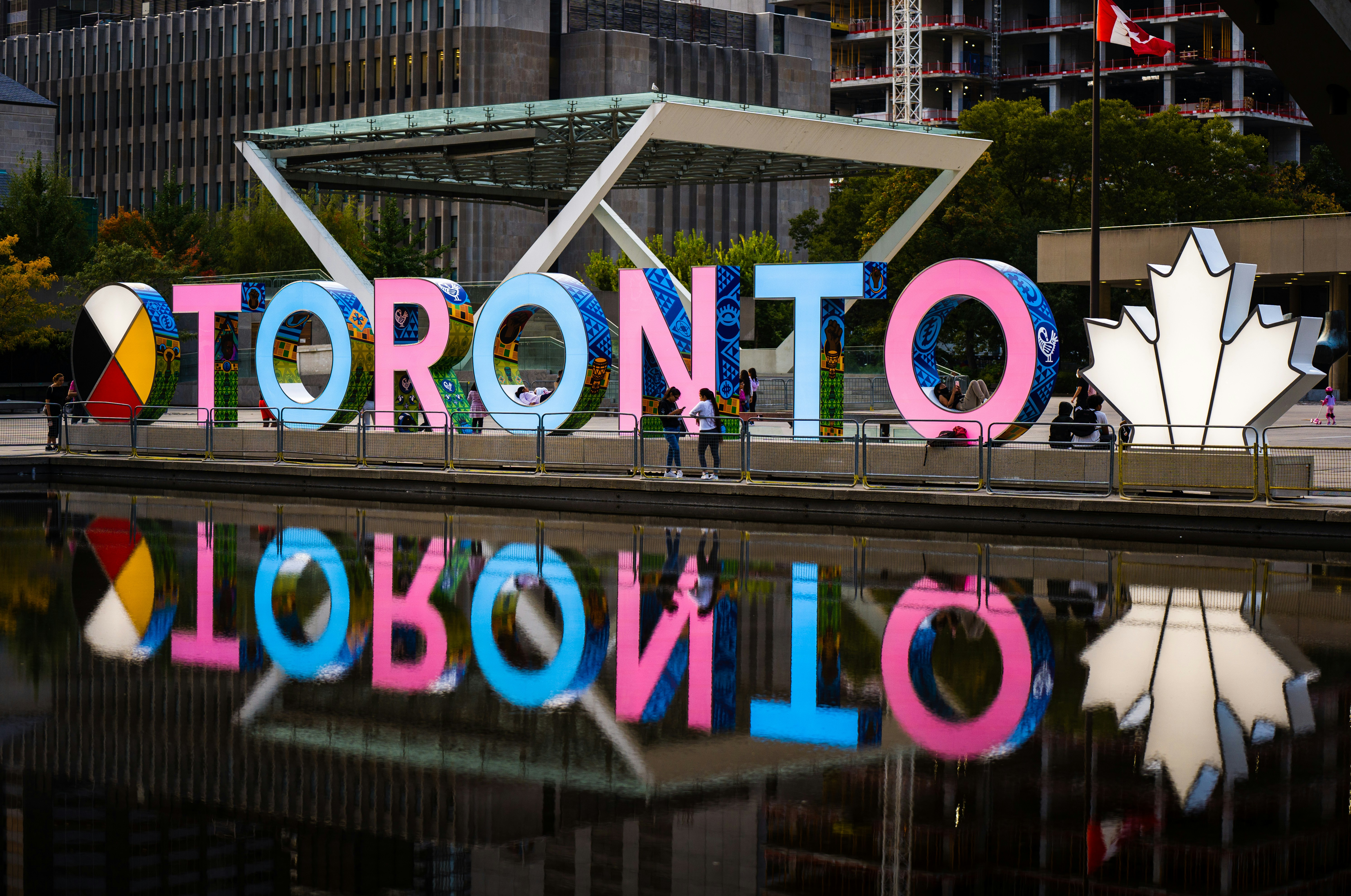 Toronto maple leaf