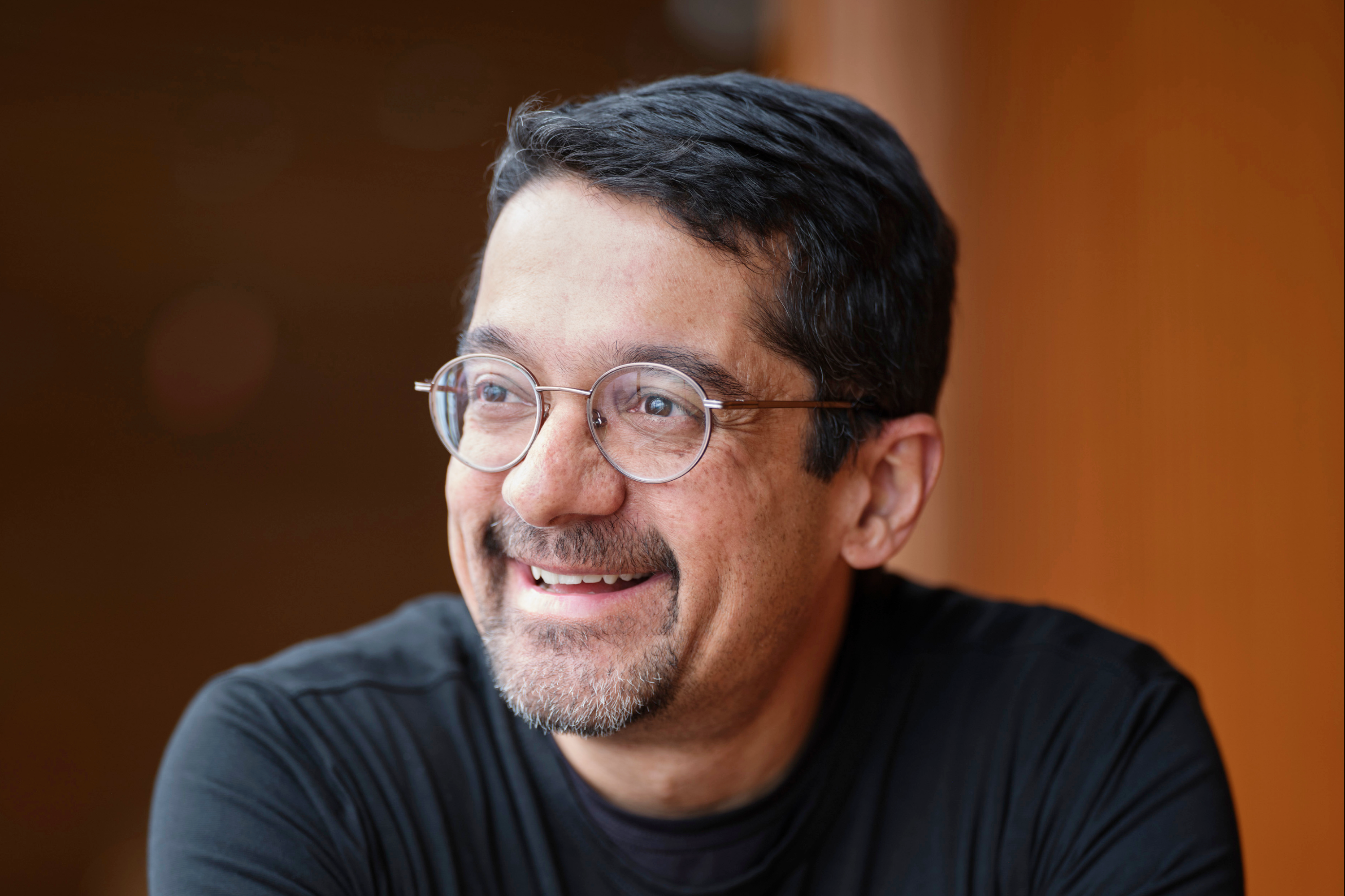 Shankar Vedantam-Keynote Speaker-Summit 24-Headshot-Thumbnail