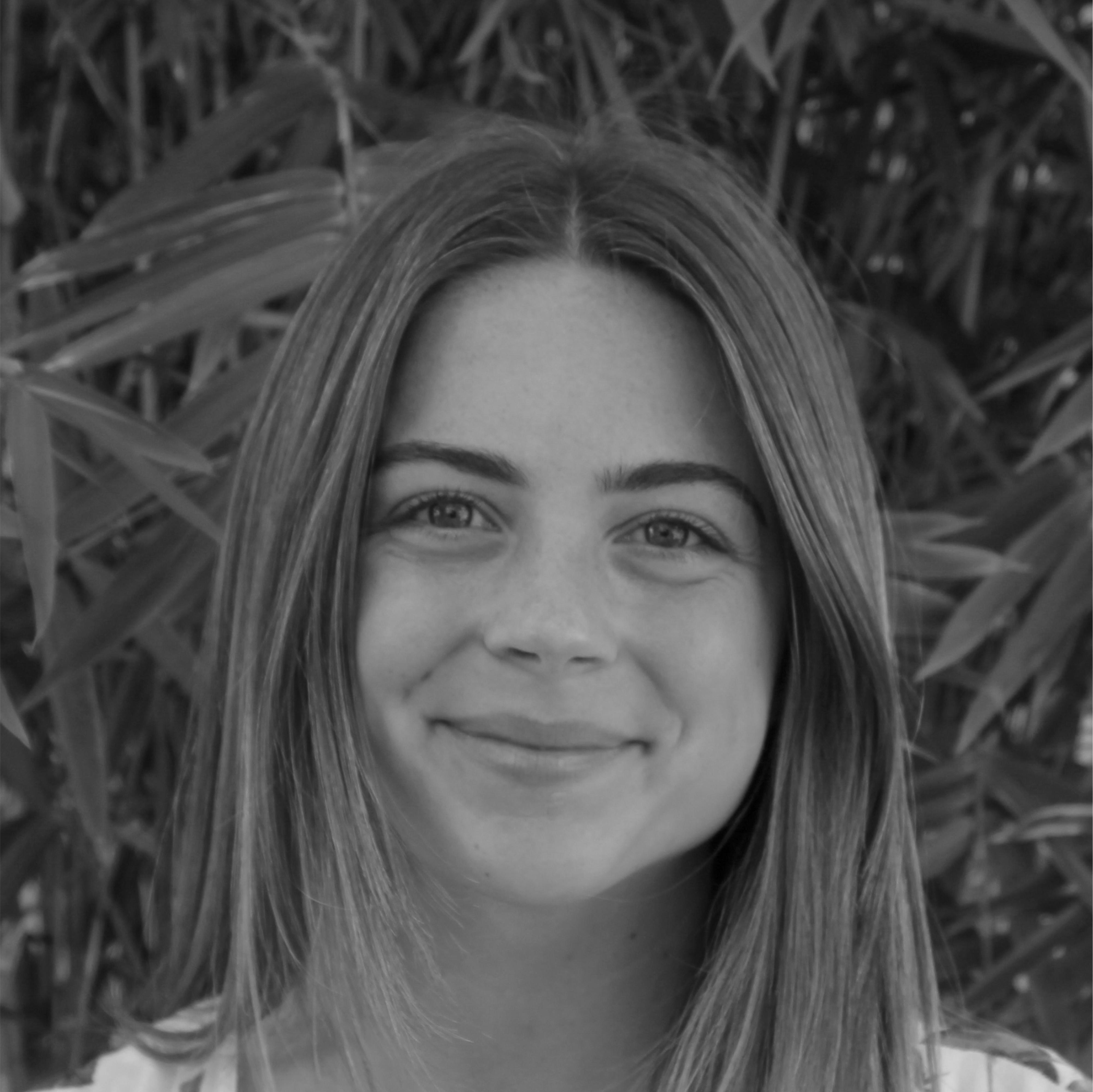 Isabel-Barbee-bw-square