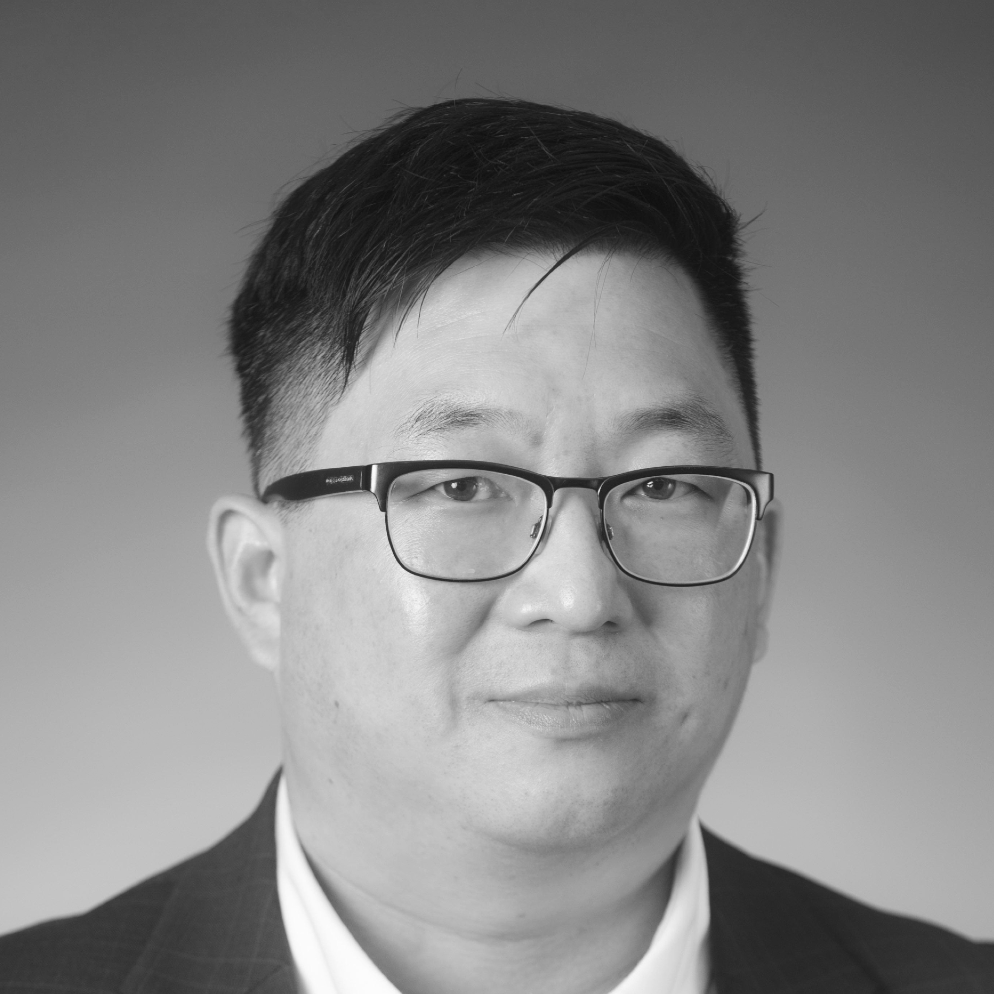Richard Kim bw square