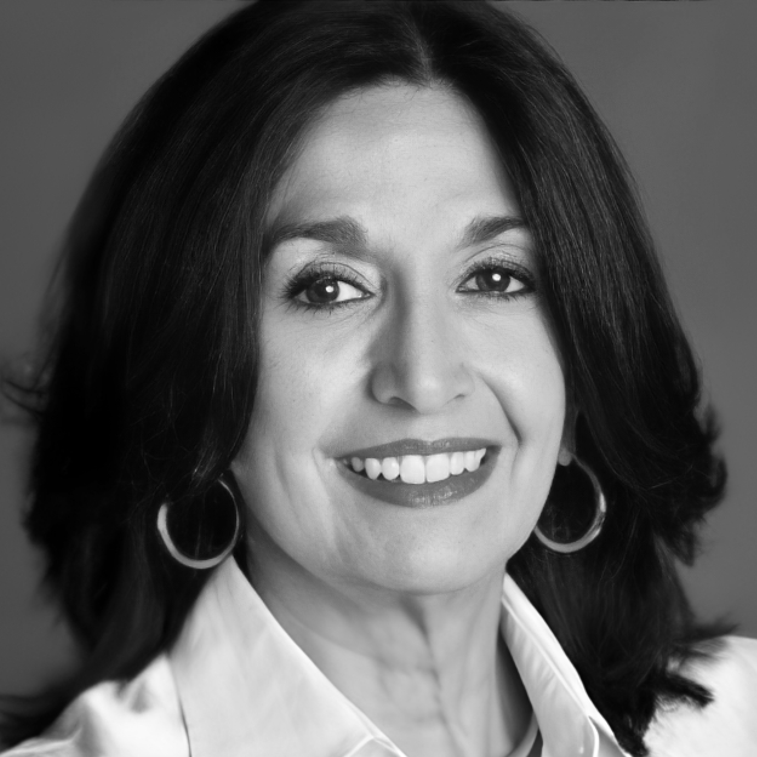 Juanita Luna bw square