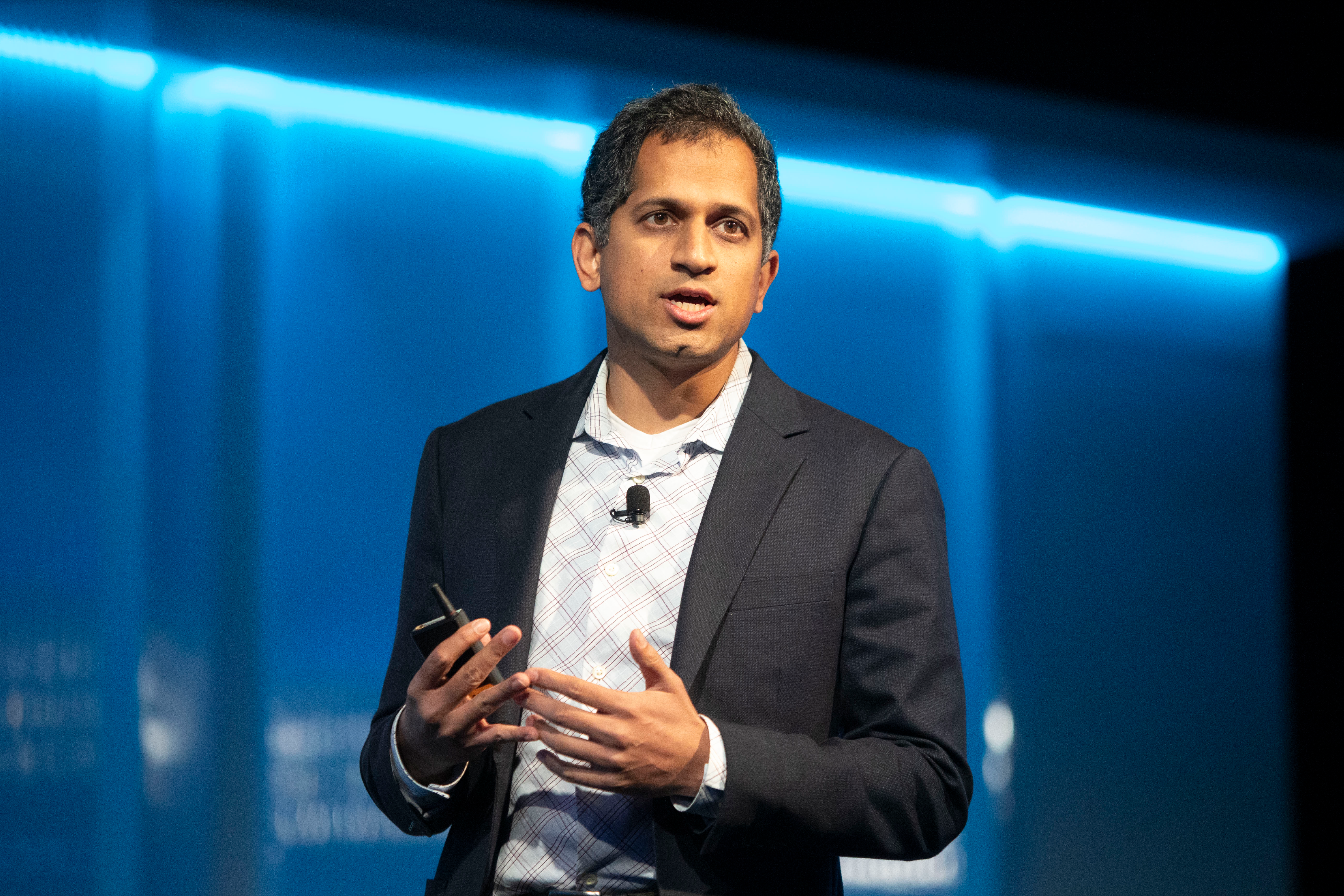 summit-aj-keynote-thumbnail