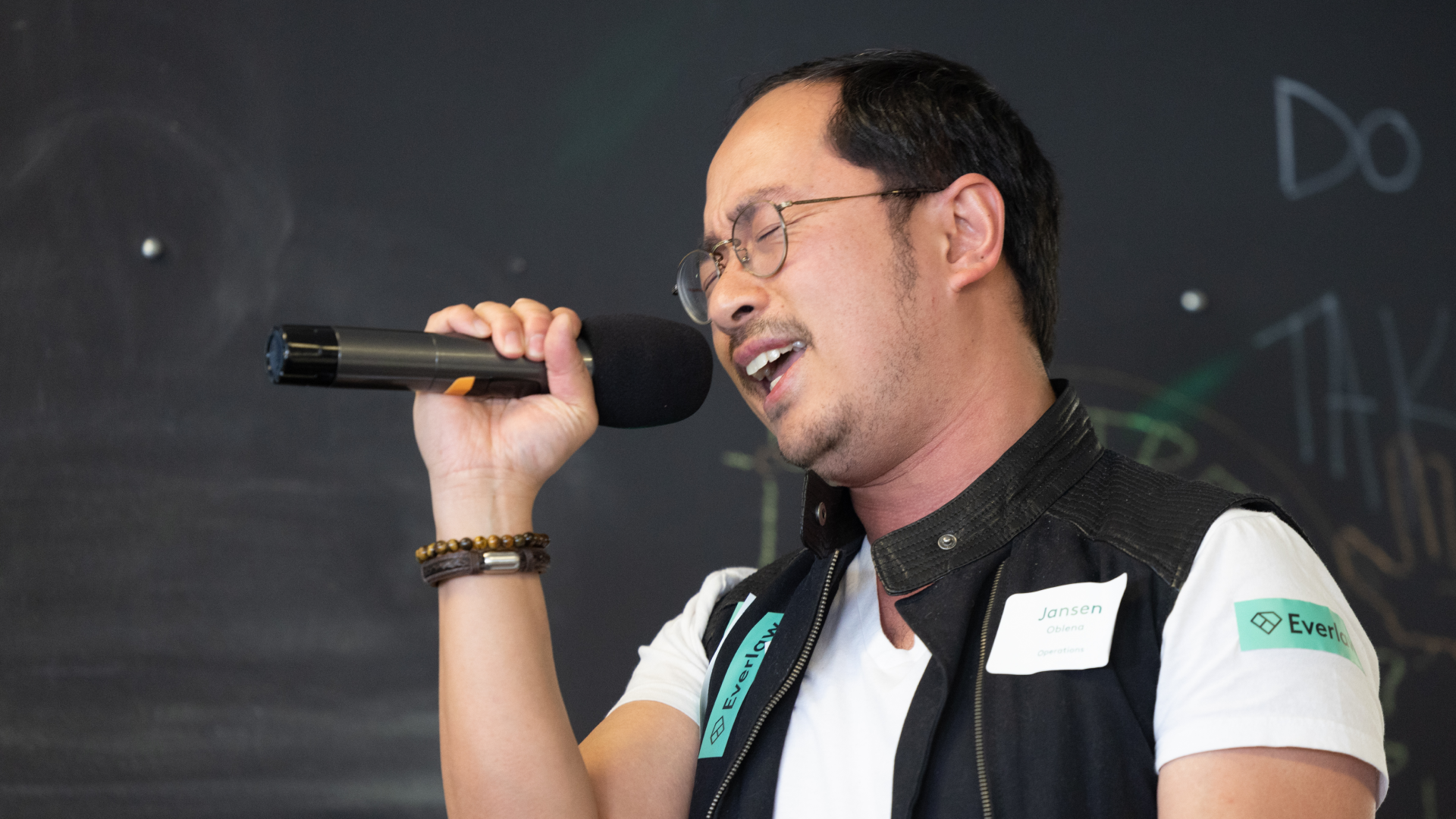 building belonging 5