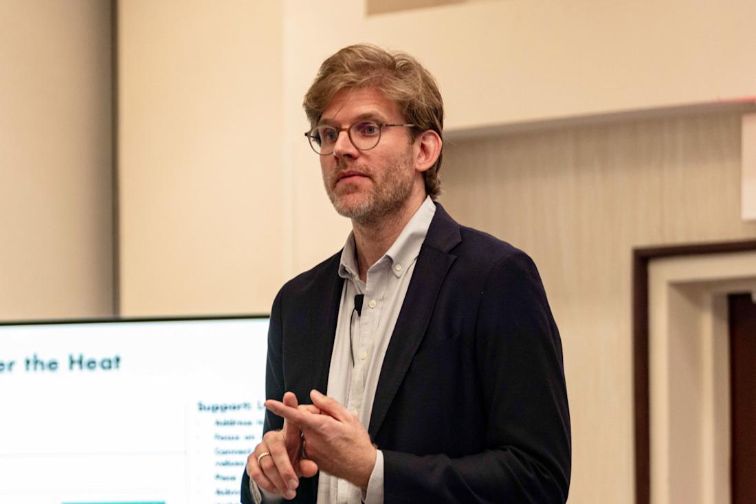 Michael Koehler speaks about adaptive leadership in the public sector at Everlaw Connect D.C.