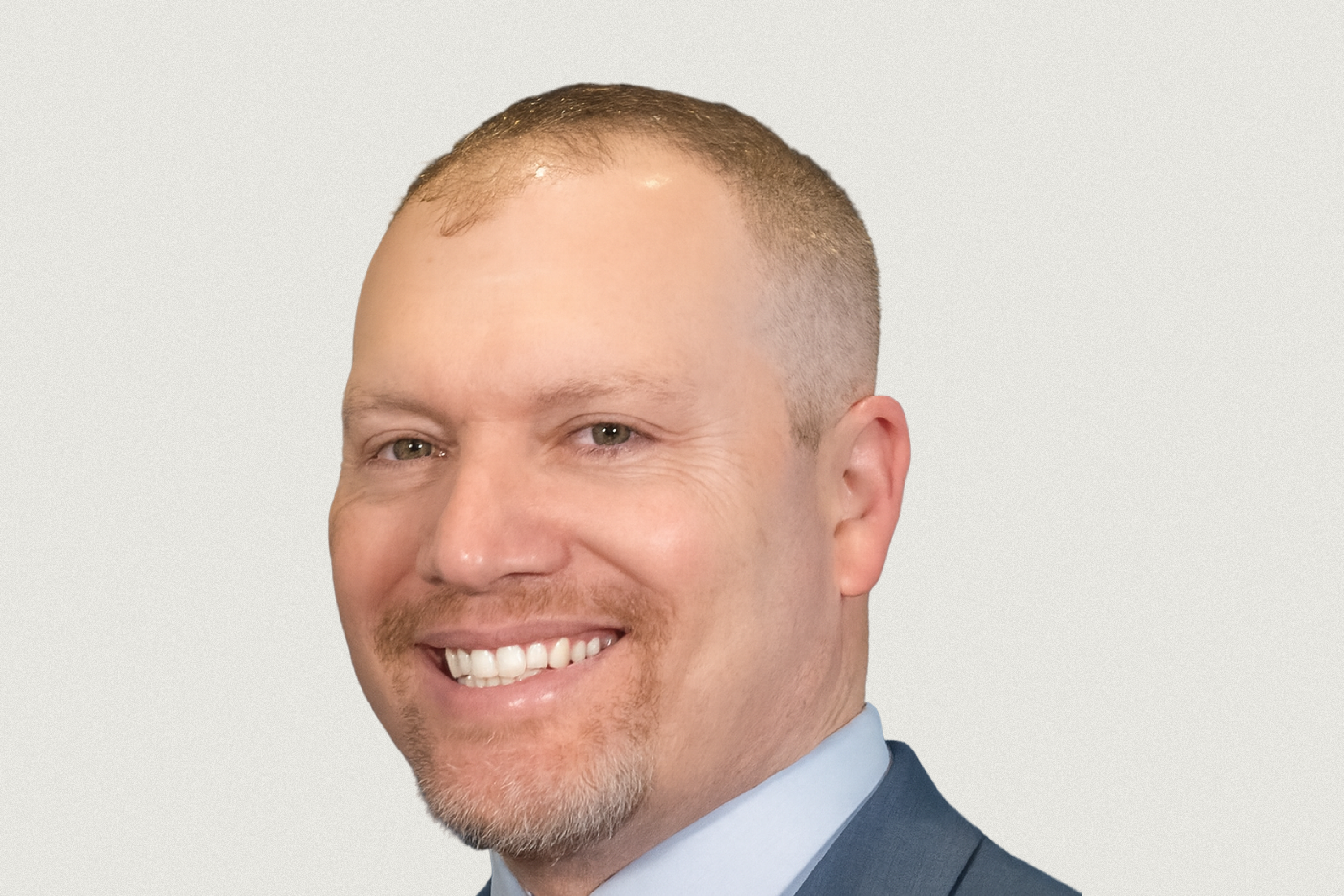 Aaron Patton-Headshot-Thumbnail