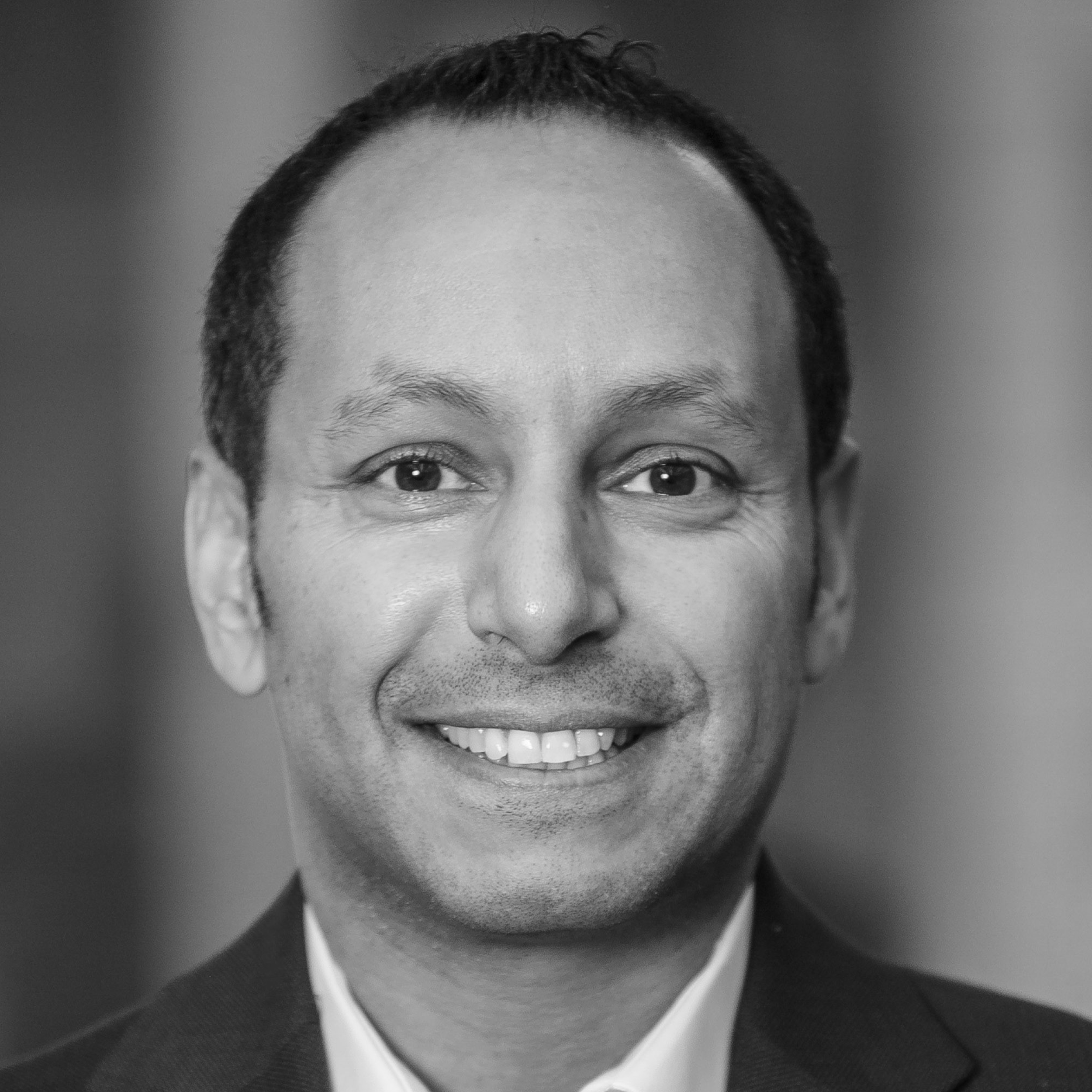 Steve Matthews summit speaker headshot