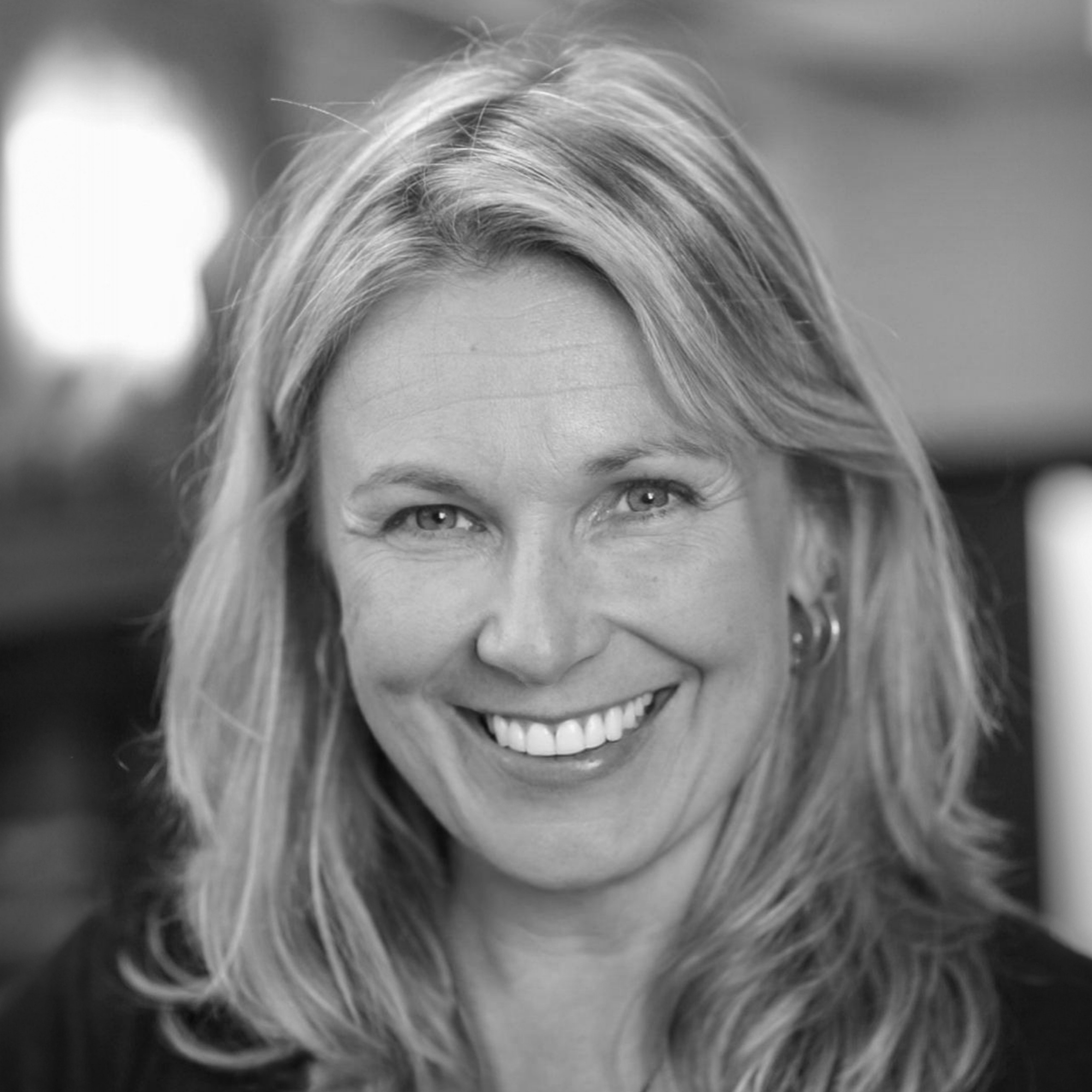 Jen-Jackson-bw-square