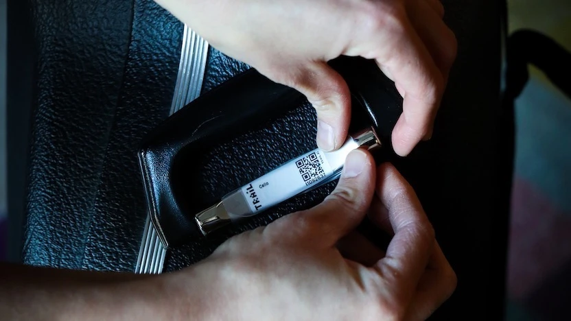 Attaching a label