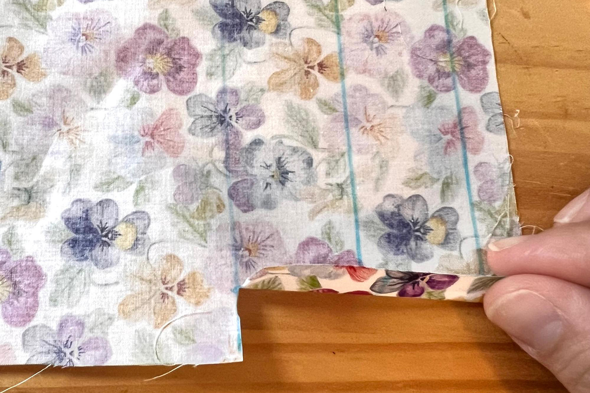 1枚仕立て裏地なしのカンタン巾着袋の作り方/隠しマチ（折りマチ