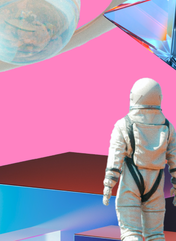 Ein Astronaut in einer künstlichen, pinken Umgebung