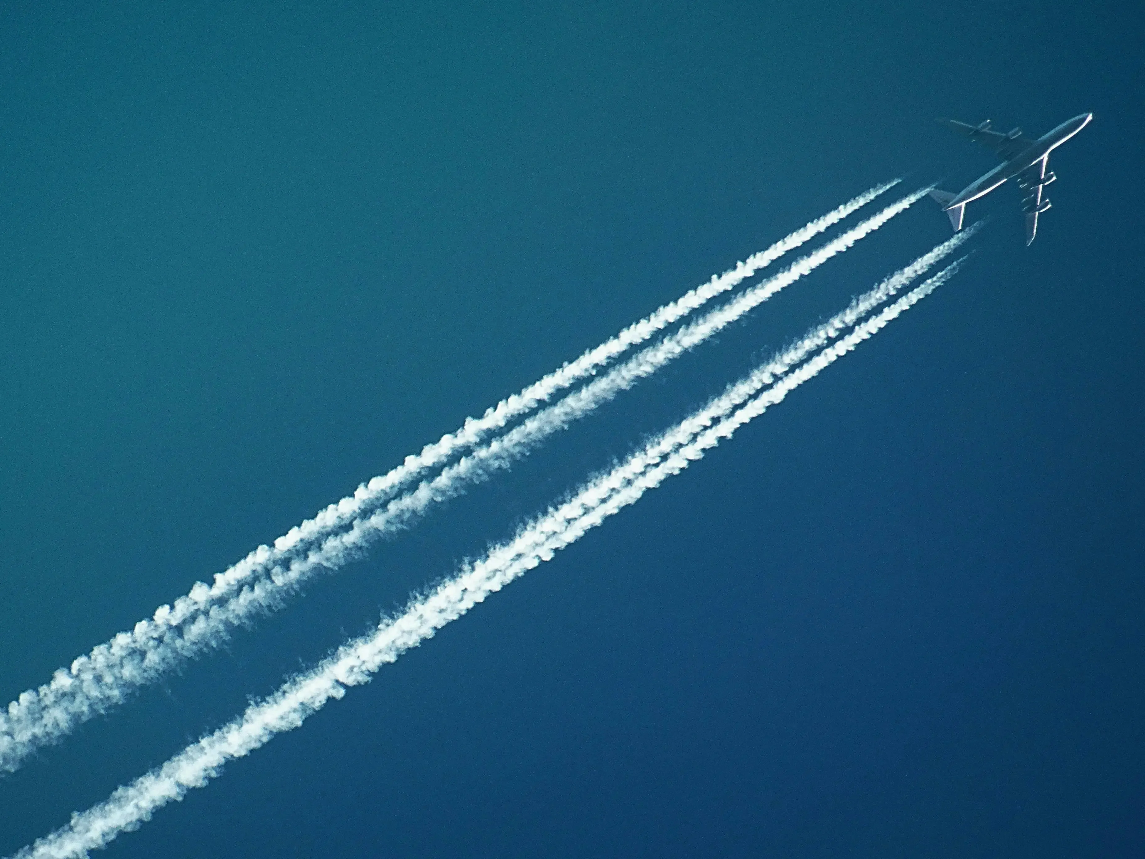 airplane in the air fart sound effects