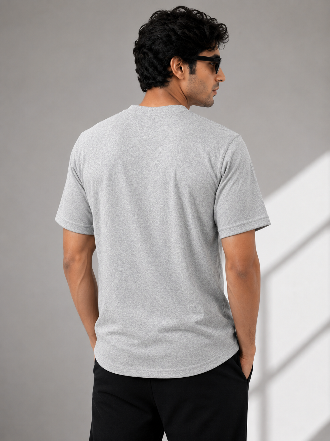 T-SHIRT view 3