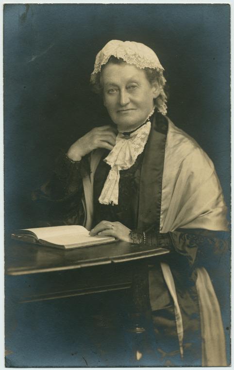 Portrait of Alice Drysdale Vickery