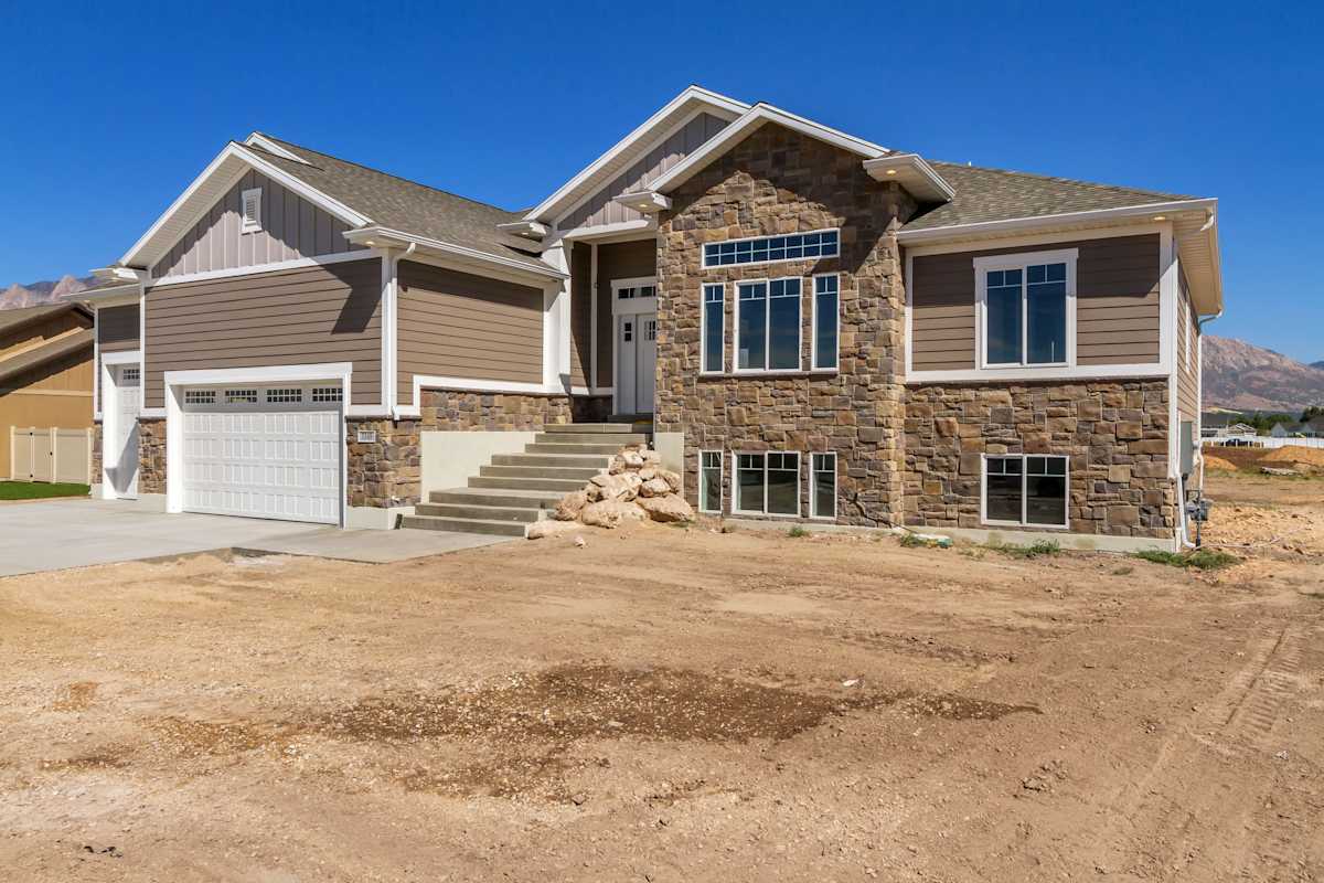 The Emrey Heritage Craft Homes