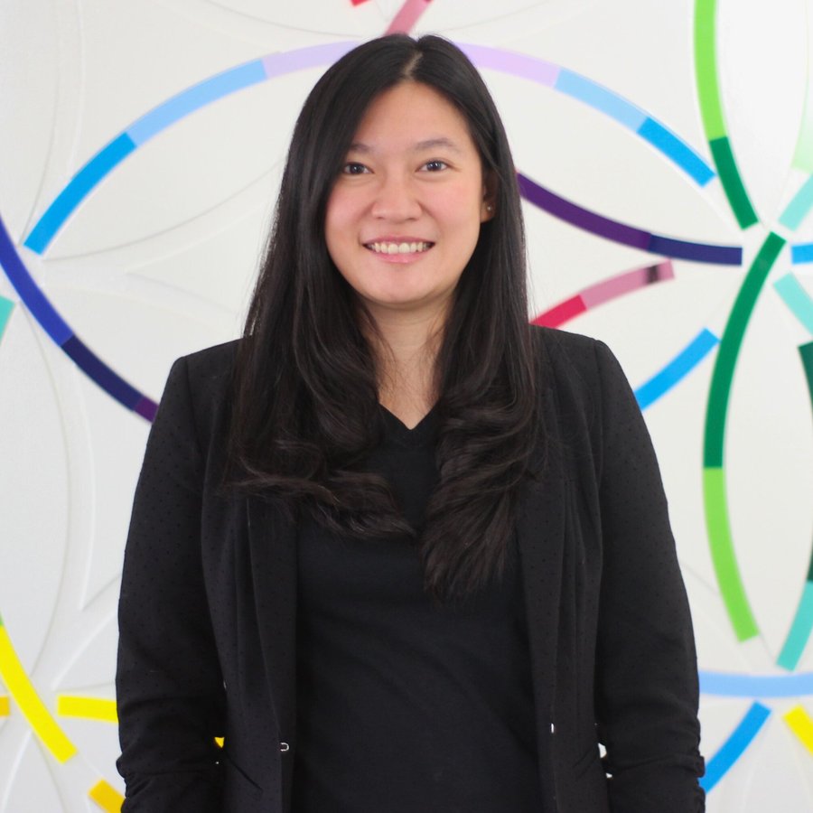 Headshot of Clue's Director of Data, Linda Cen, in the Clue office
