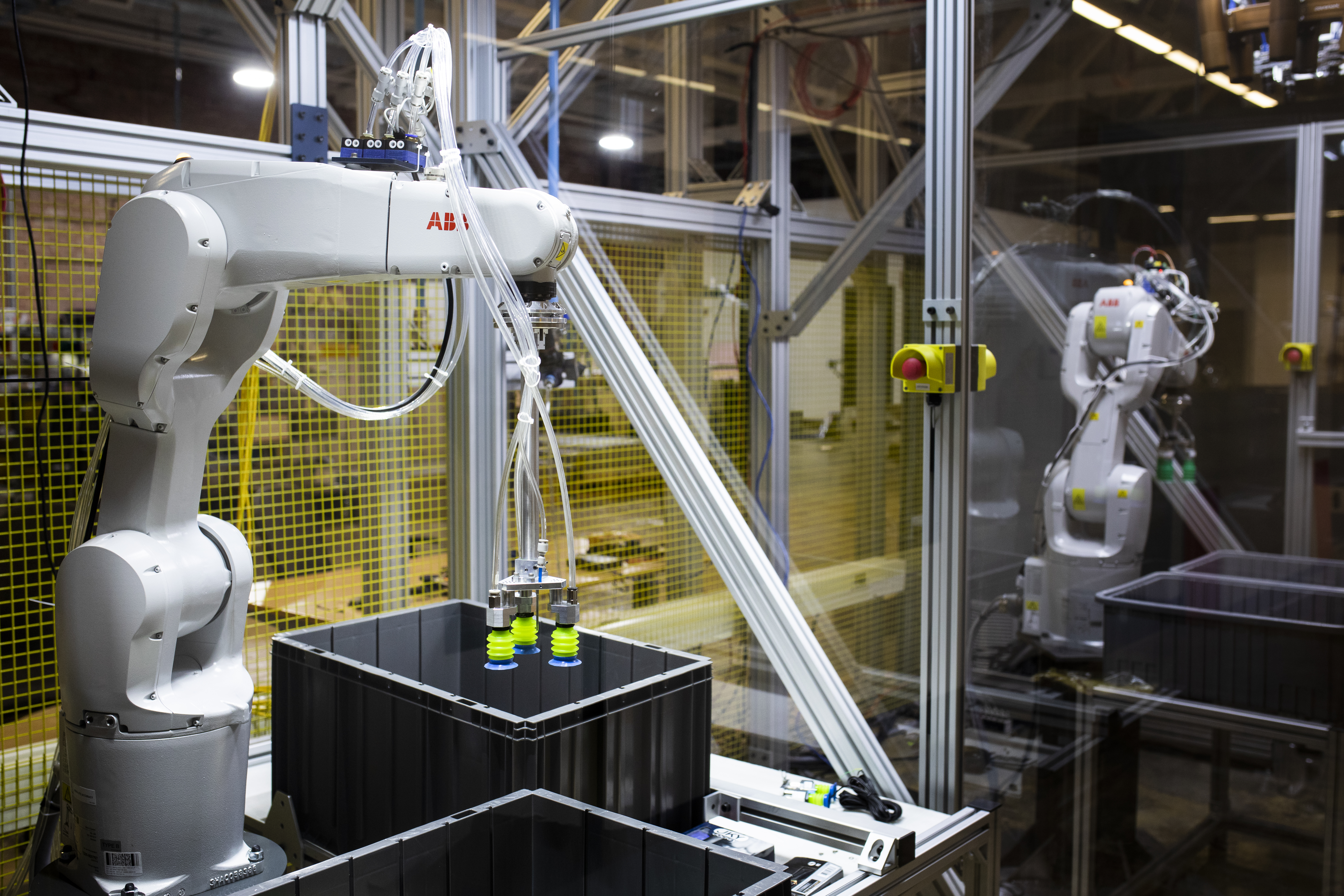 Top 6 Questions Asked About AI Robotics For Warehouse Automation | Blog ...