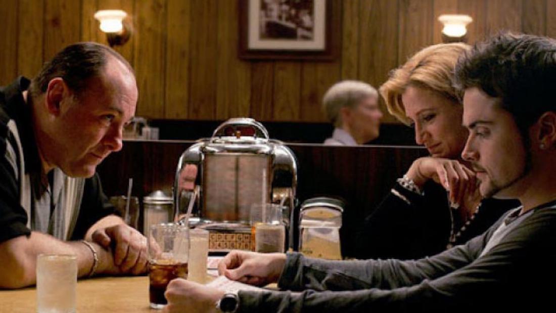 The Puzzling End Of The Sopranos 20 Most Talked About TV Moments   48255 Sopranos Final Scene 