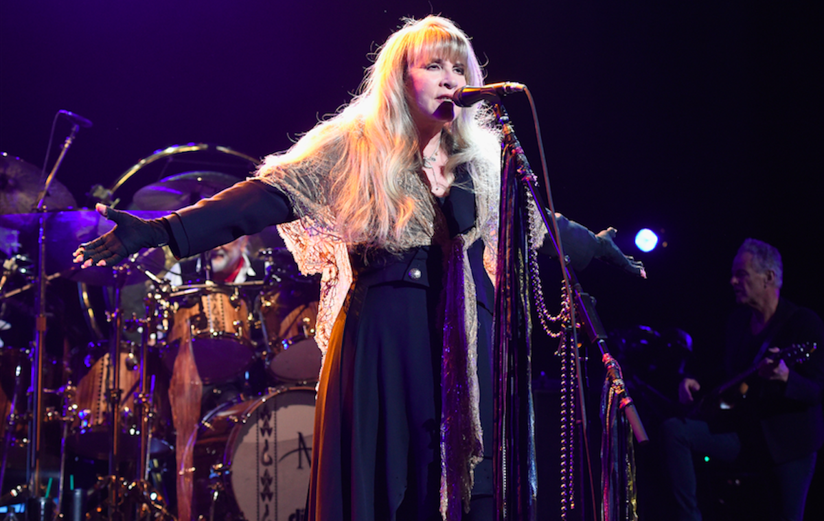 Stevie Nicks, 69 | 12 Stars Who Refuse to Have Plastic Surgery | Purple ...