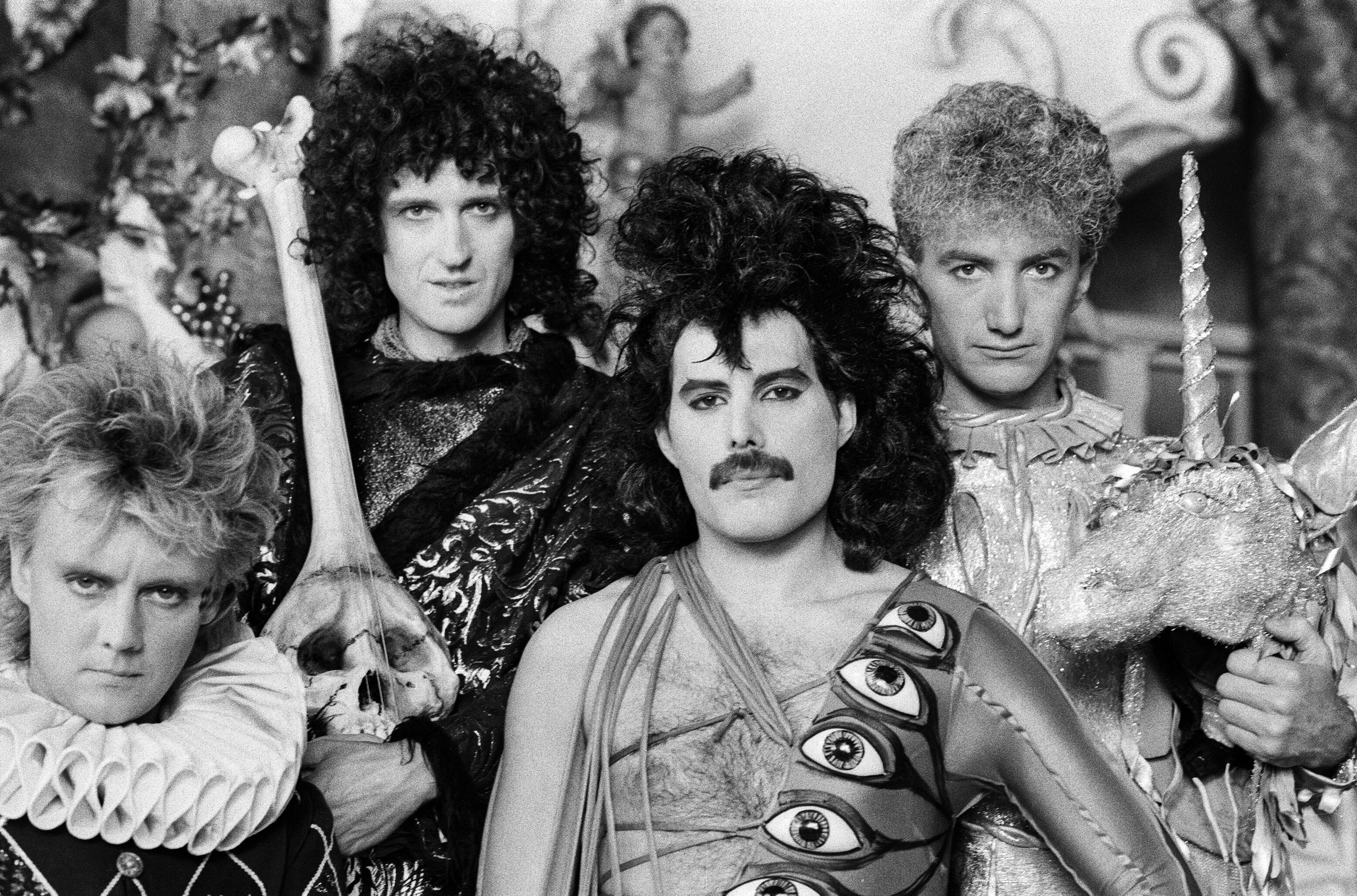 История квинов. Группа Квин. Группа Квин 1970. Queen Band 1984. Группа Queen 80е.