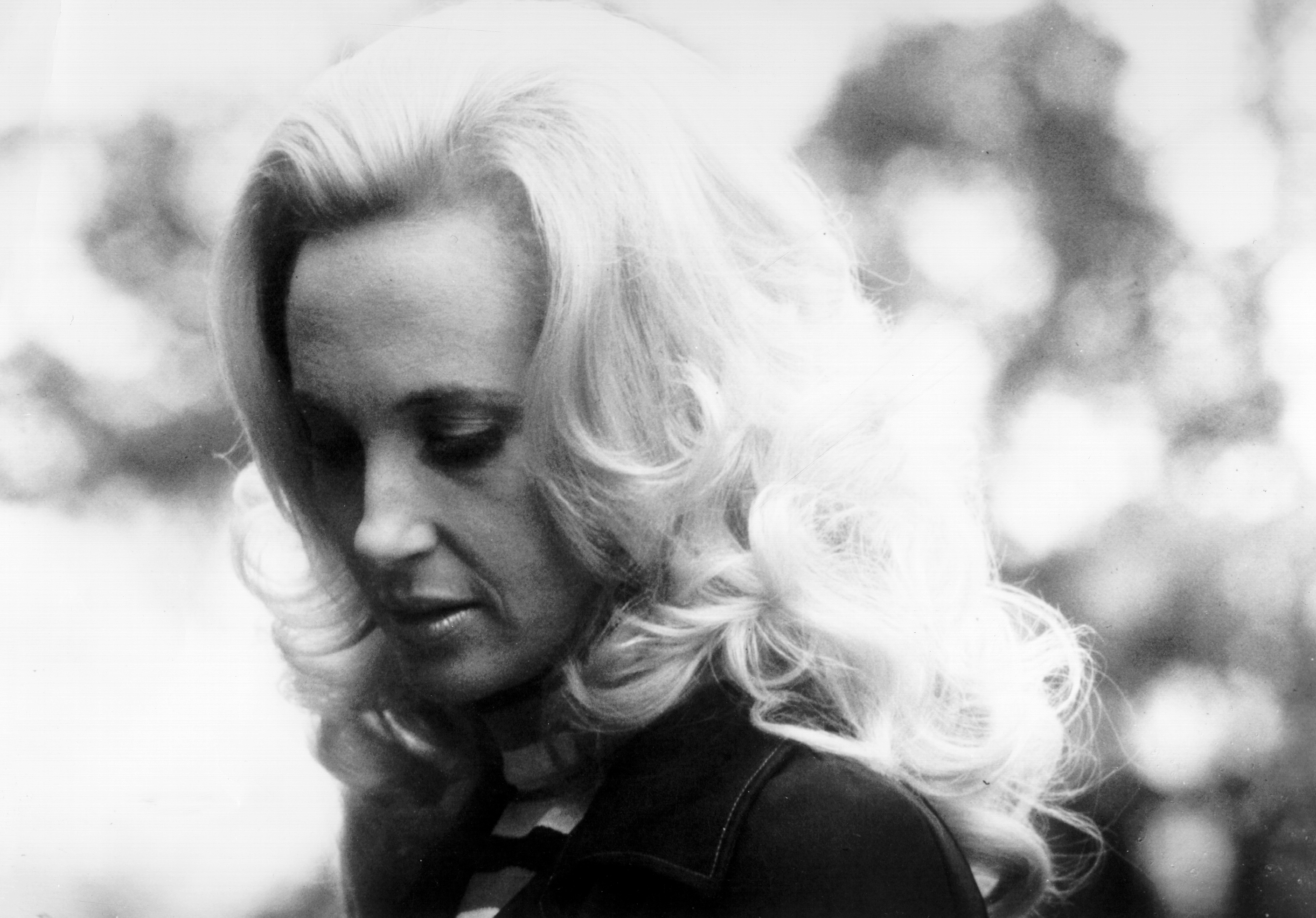 With her emotional songs about the difficulties of life and relationships, Wynette...