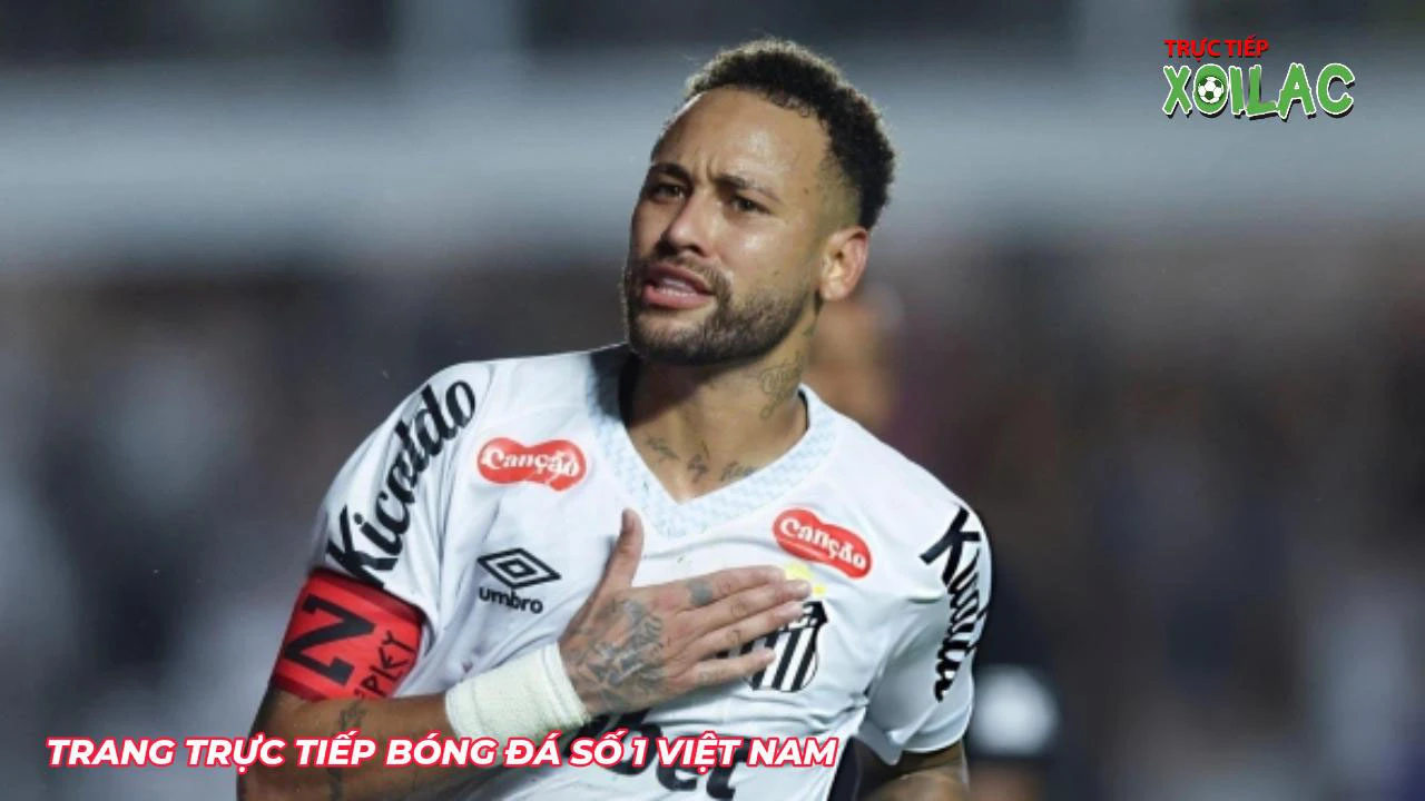 Neymar ghi cú đúp trở lại, đáp trả chỉ trích 'hết thời' tại Santos