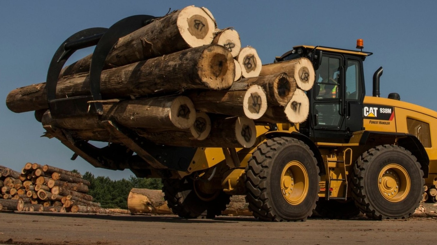 Cat 938M Wheel Loader Forest Handler with Sorting Grapple Forks