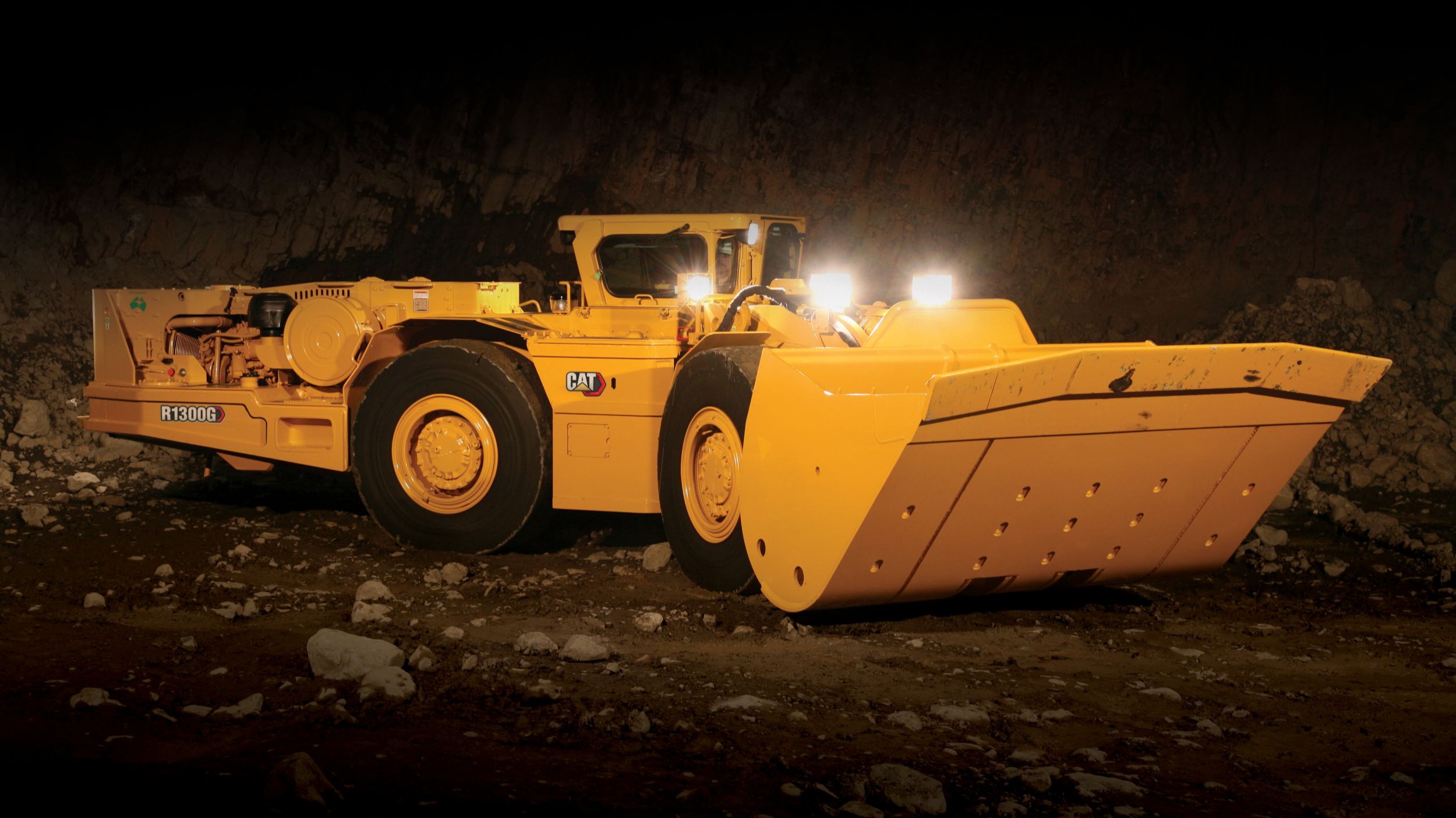 Cat R1300G Mining Load Truck