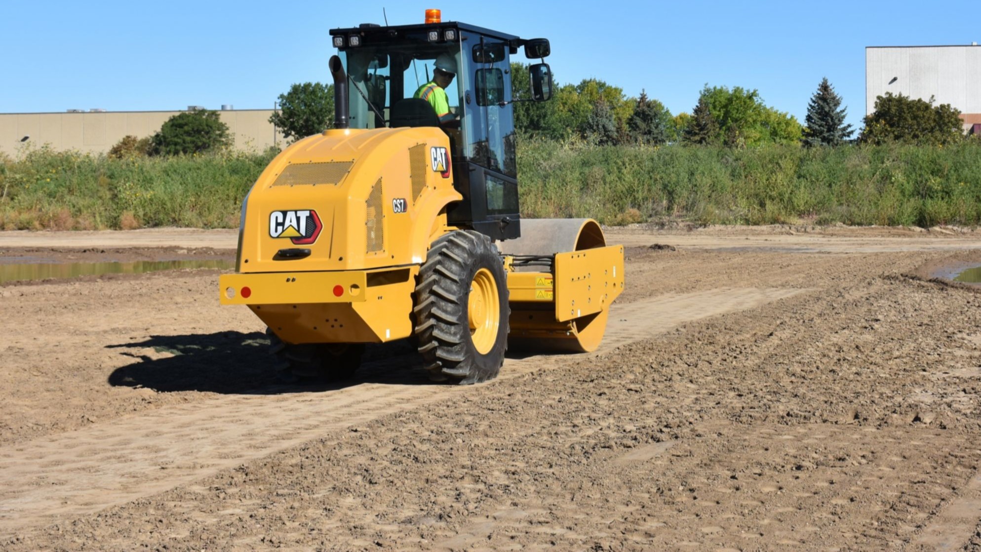 CS7 Vibratory Soil Compactor