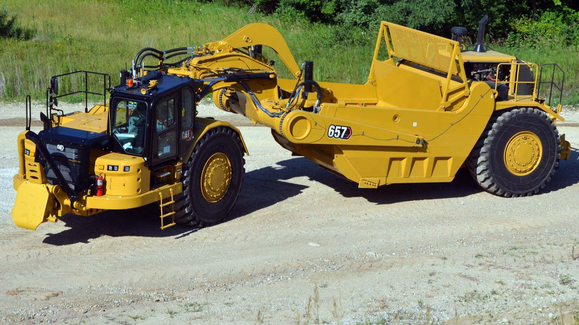 Cat 657 Wheel Tractor Scraper