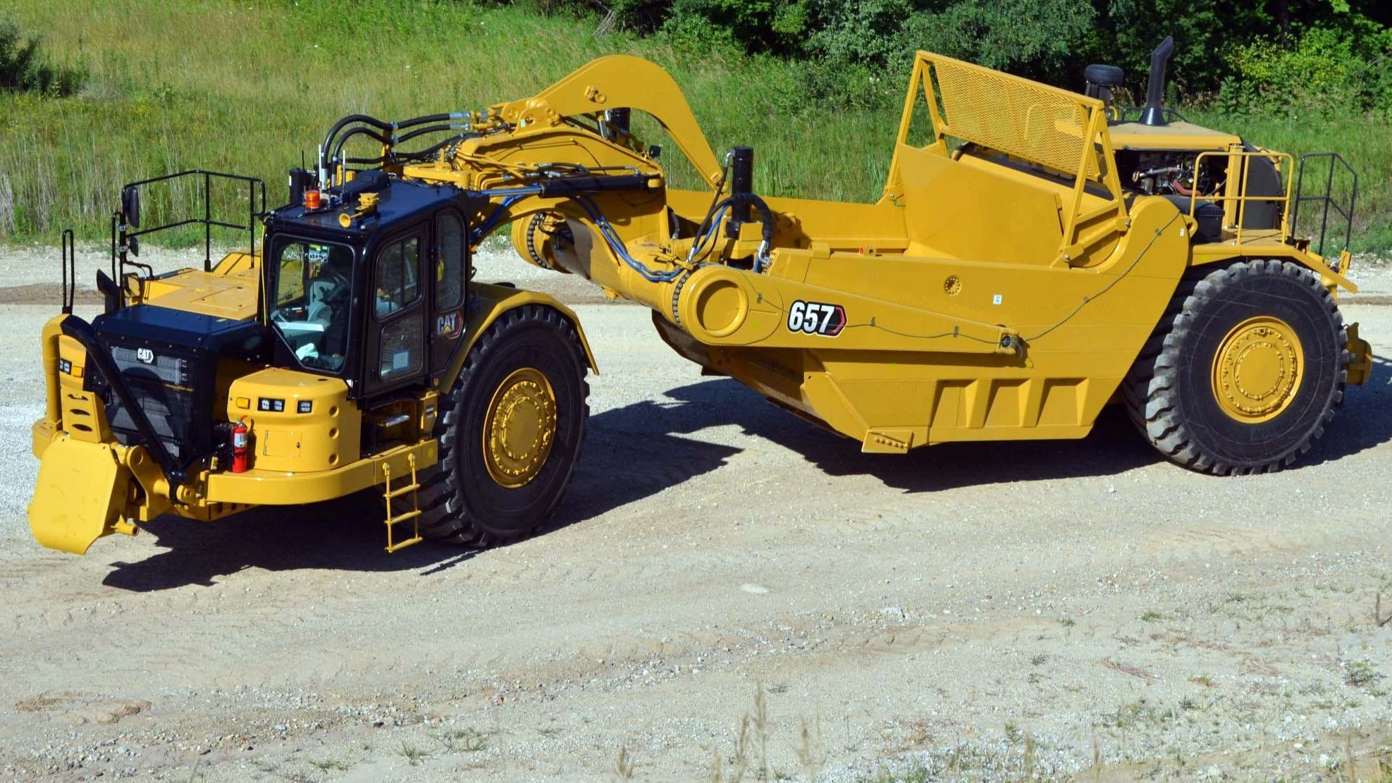 Cat 657 Wheel Tractor Scraper